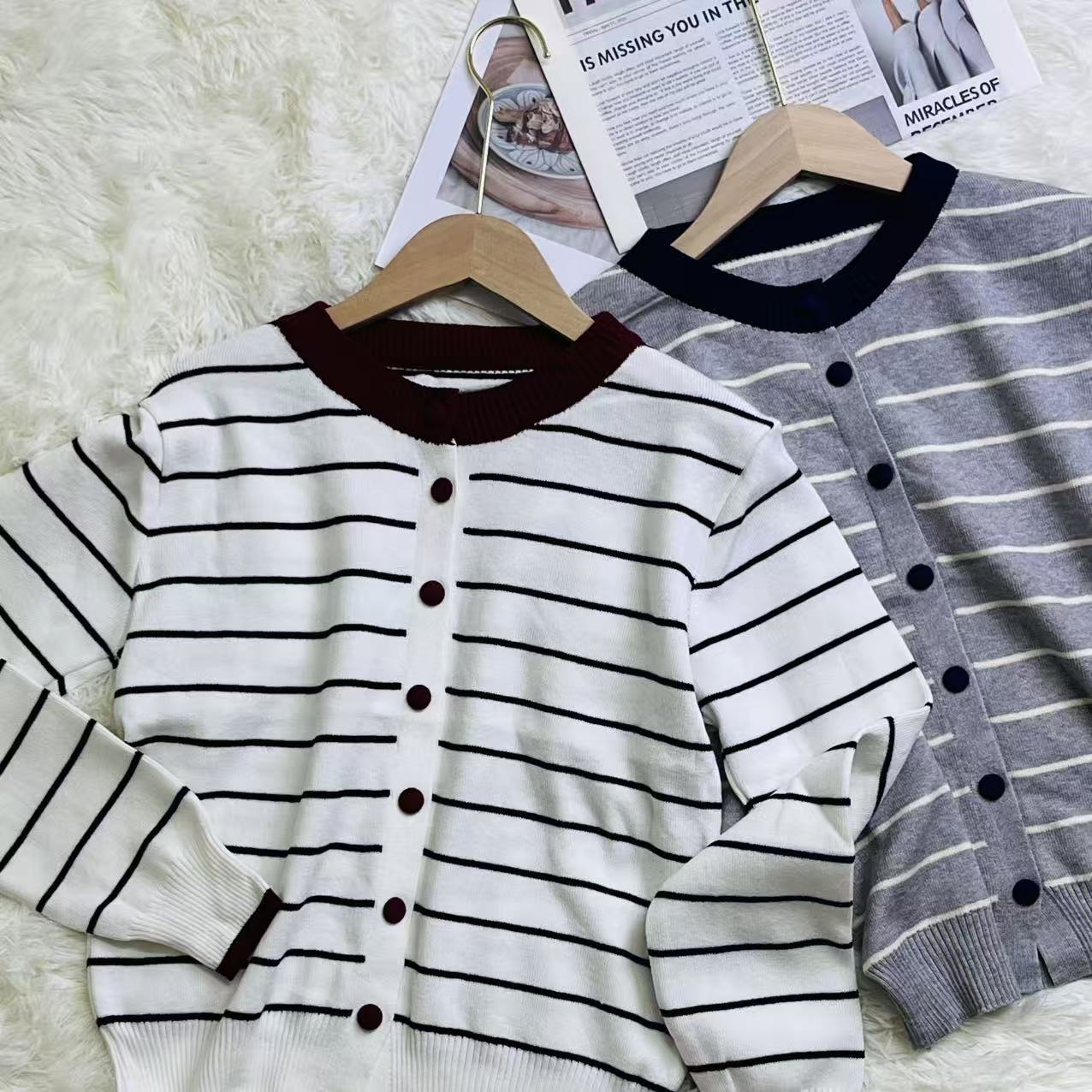 C2004#M2952 Minimal Stripe Knit Outer | Clean Look Casual Jacket