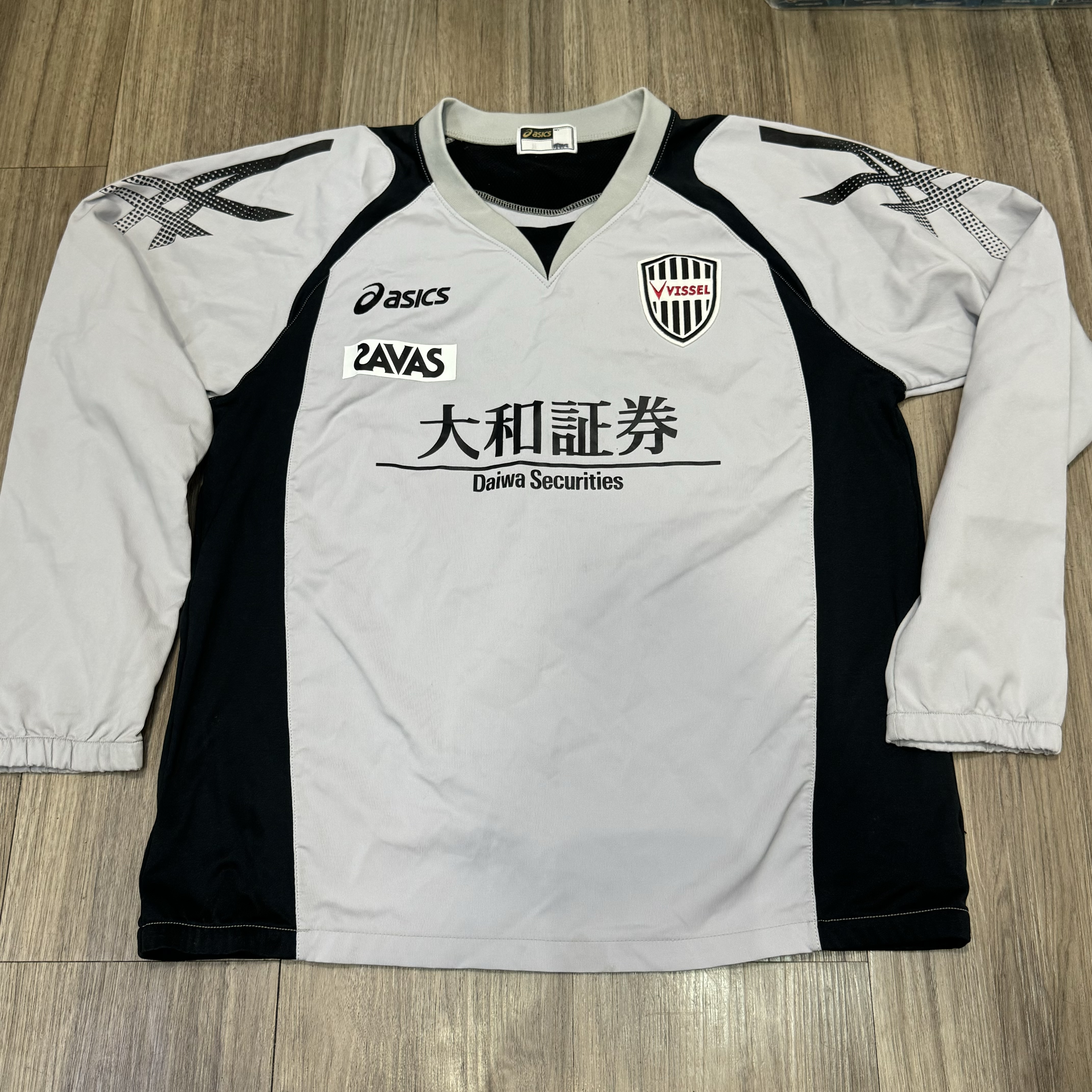 Kobe Vissel player issue training sweater