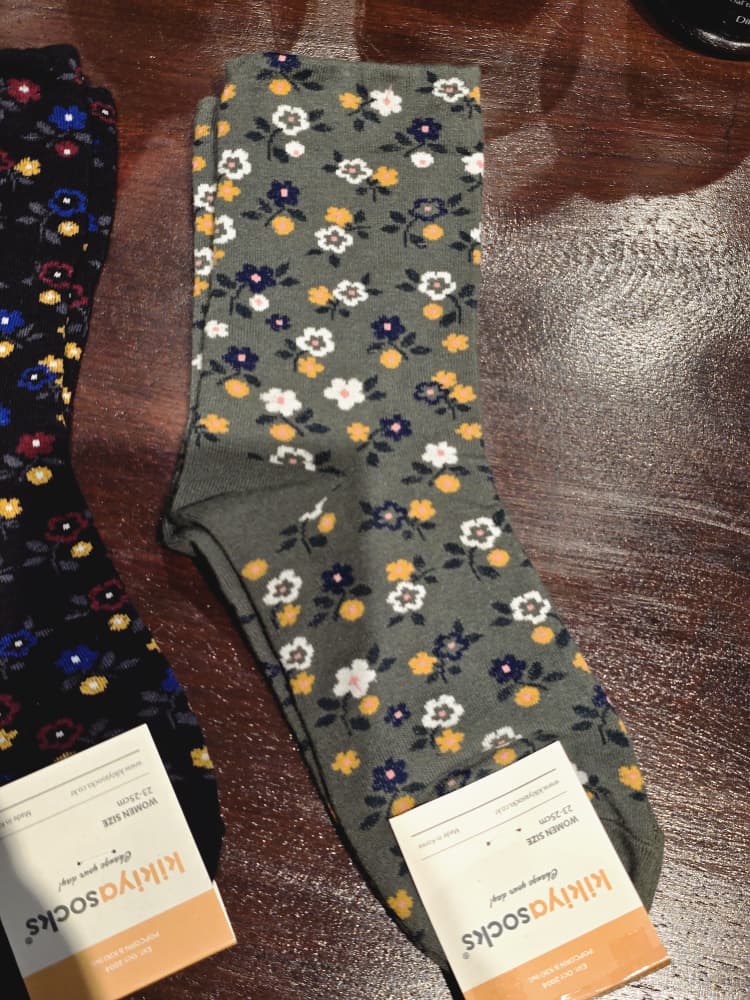 Kikiya High Socks Olive Bloom