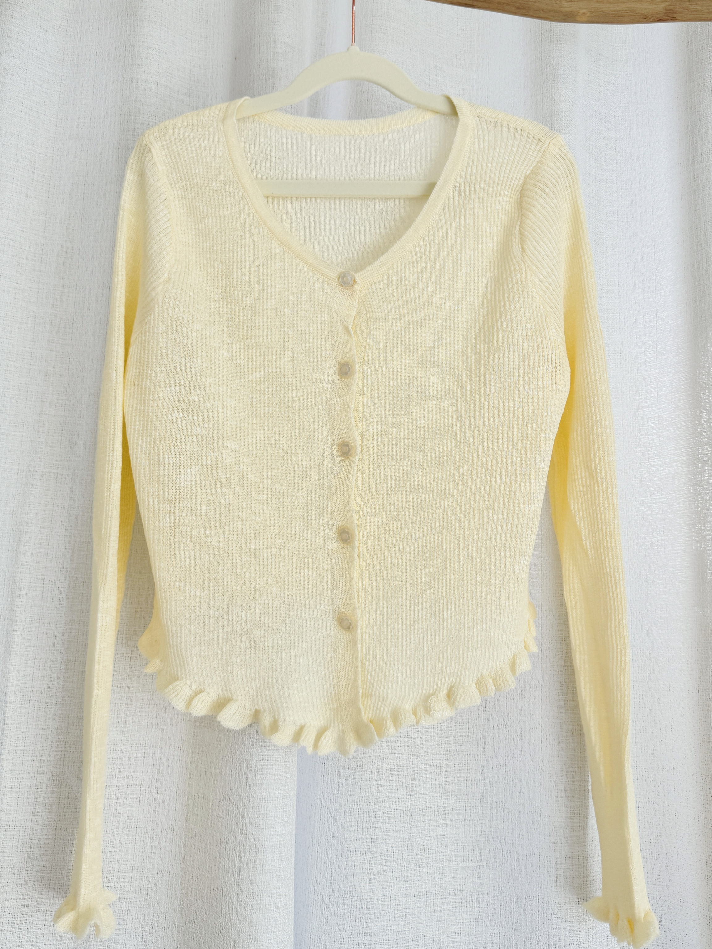 夏日简约木耳边薄外套