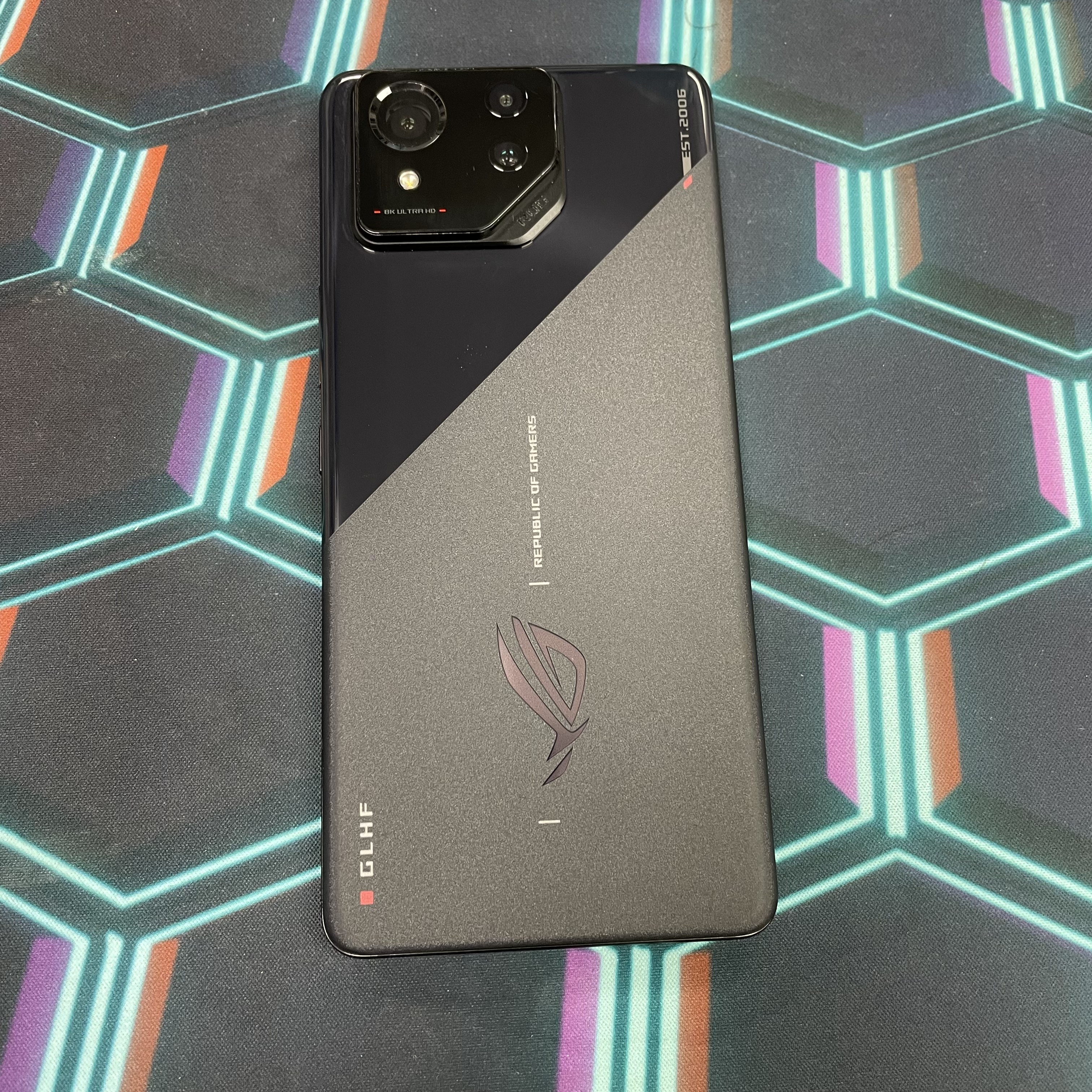 *8130 ASUS ROG Phone 8 勁靚機 16+256GB 黑色 black