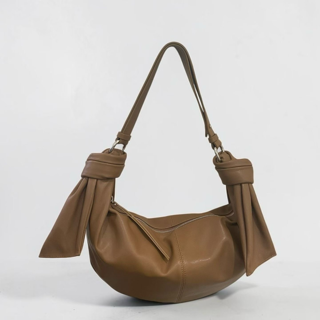 【新品牌Lampas】預訂_Soft Lambskin Knot-Detail Bag By Lampas