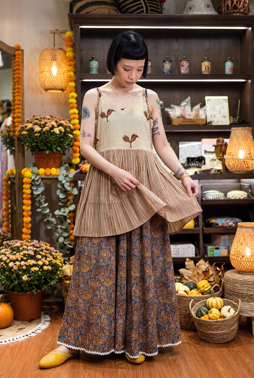 2921 Mud V Neck With Stripe Top / Short OP 31"