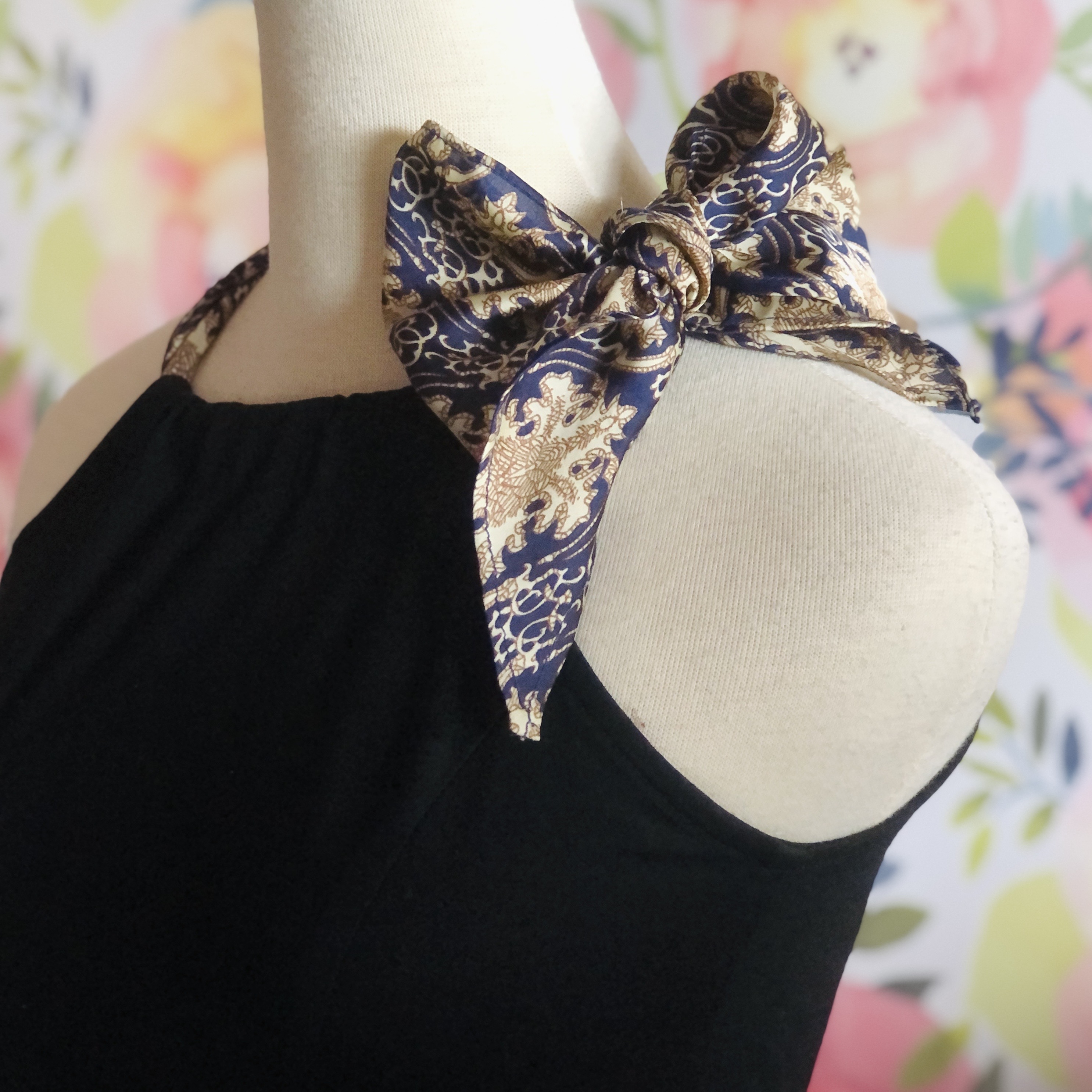 (Ready-Made) Vintage Inspired Interchangable Neck Scarf Halter Neck Top (FM139)