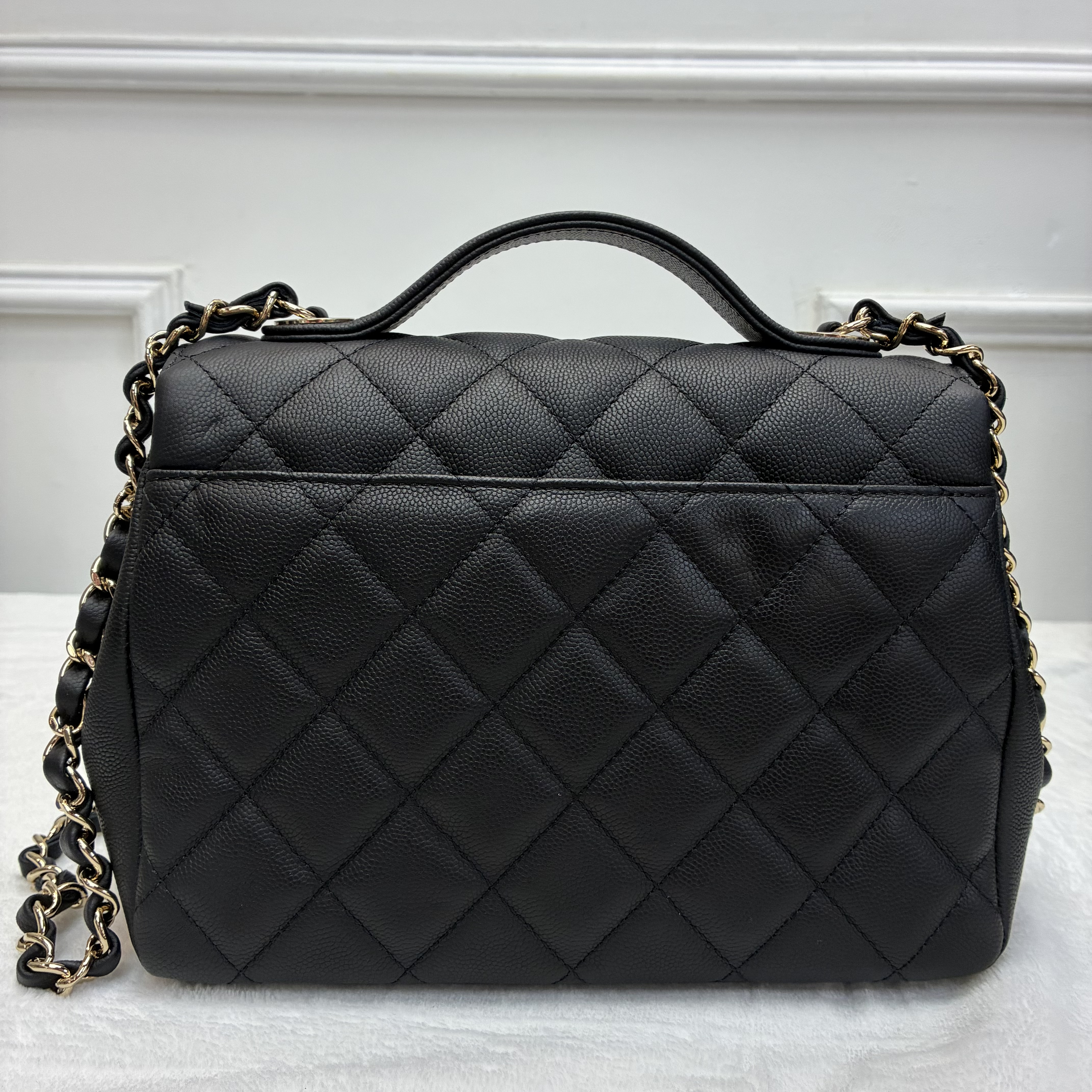 Chanel 郵差包Business Affinity魚子醬荔枝紋牛皮
