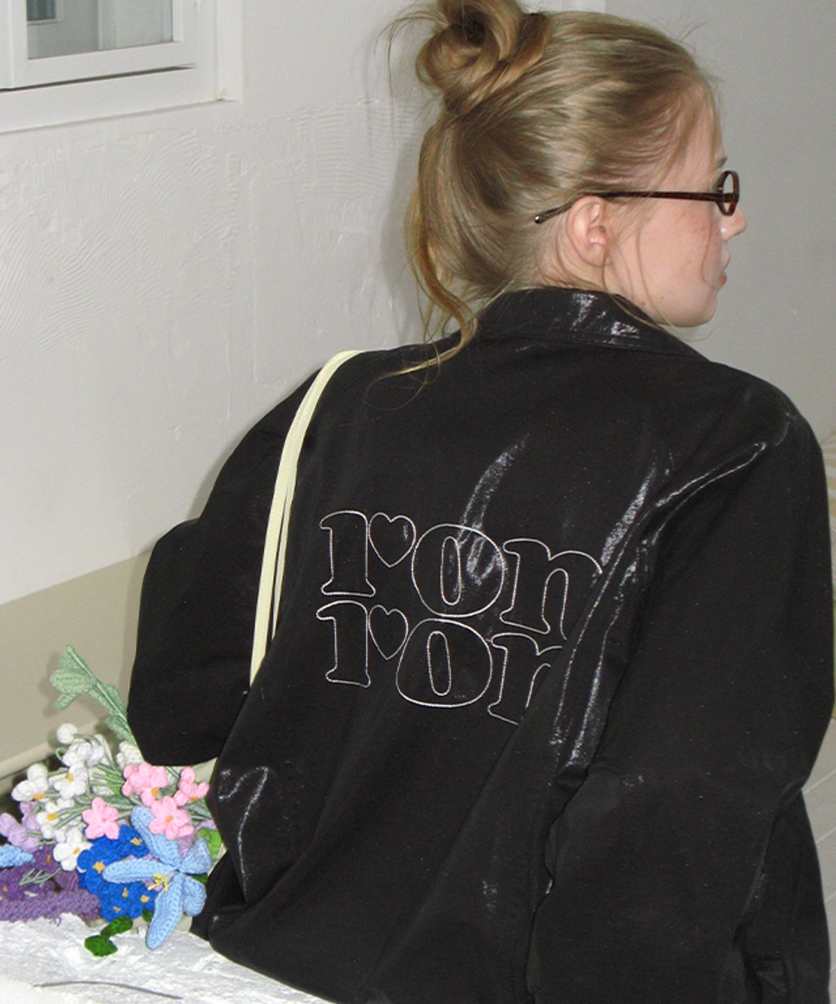 🇰🇷訂購｜ronron 26｜GLOSSY COATED LOOSE FIT JUMPER 3色 