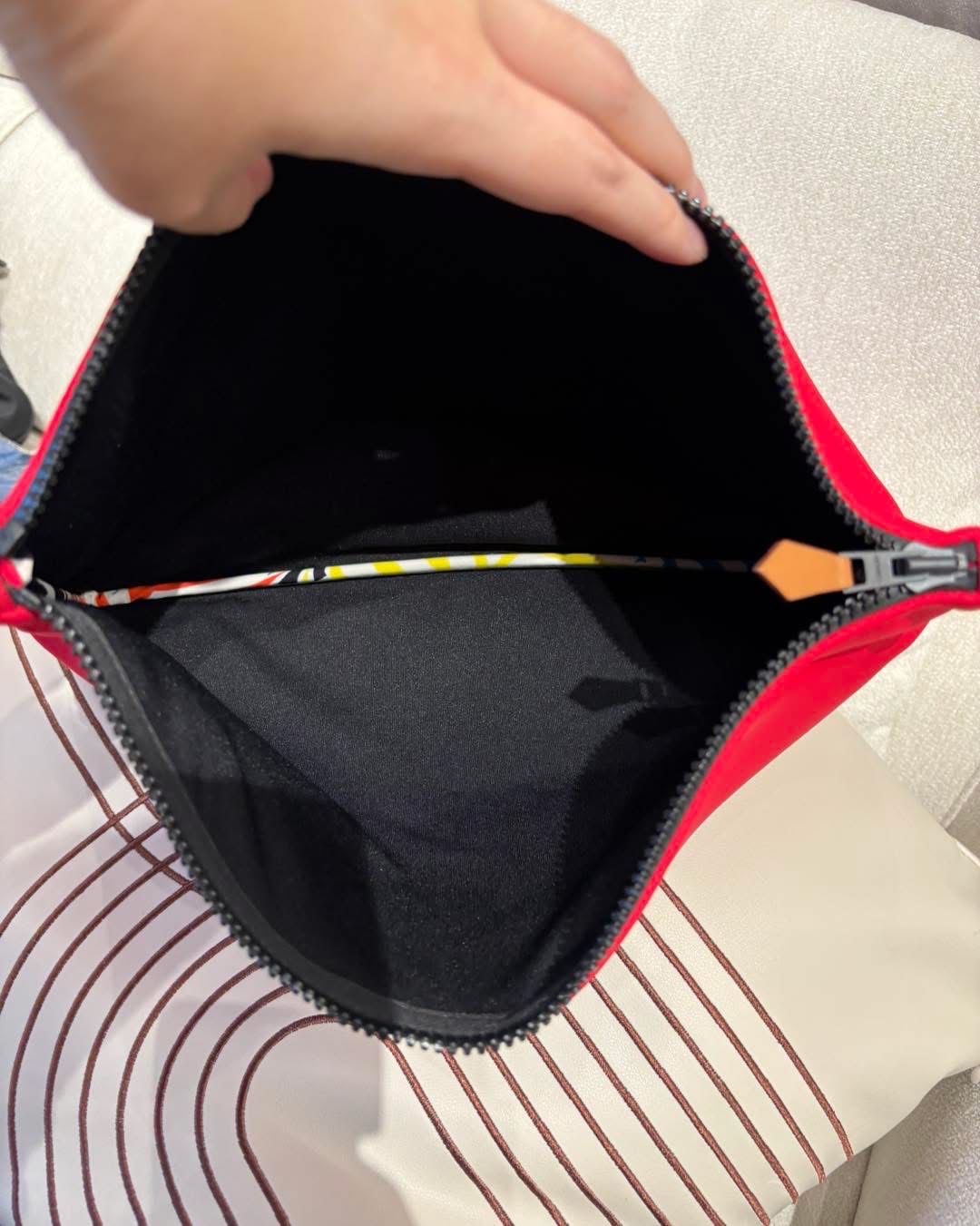 Hermes Trousse Neobain large clutch 手提袋 case,100%Authentic,99%new