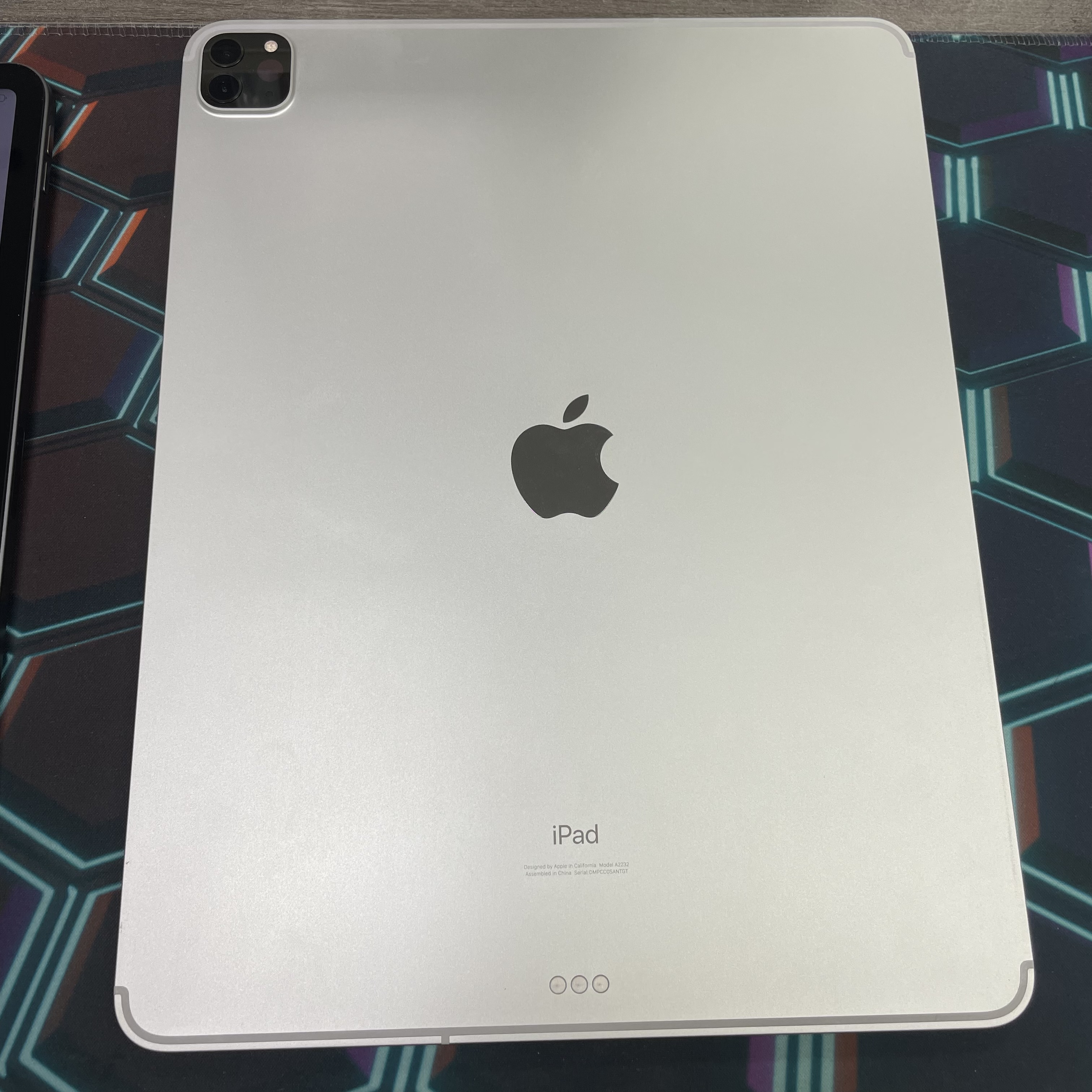 *823185 iPad Pro 4 12.9吋 完美機 256GB 插卡版 銀色 sliver