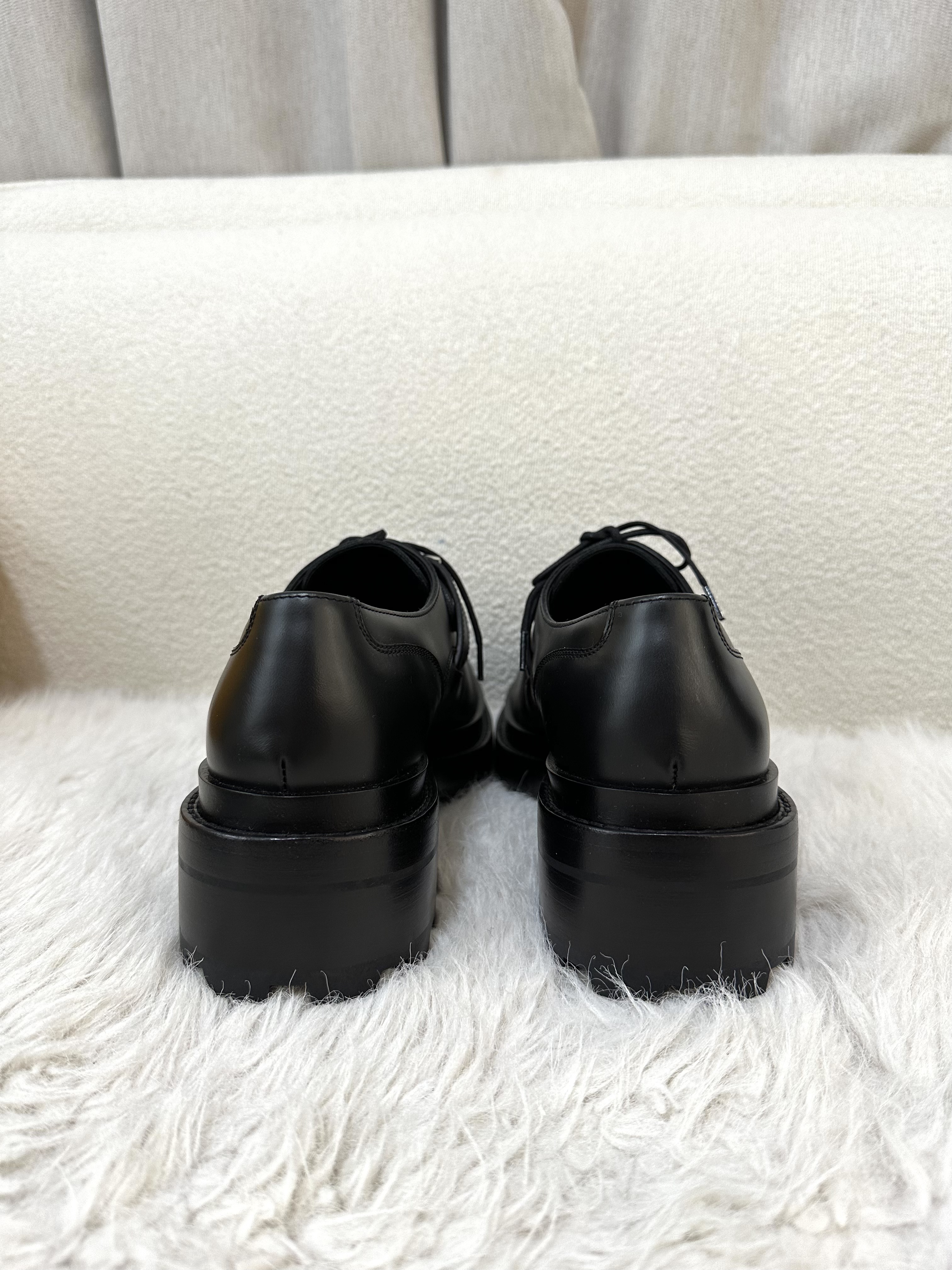 Unused Item Hermès First Derby shoes / Product Code: 26022132