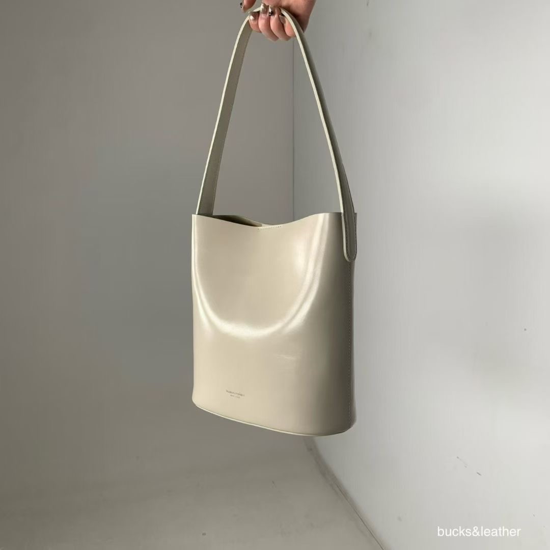 大水桶 SELLING BAG (7色)送零錢包