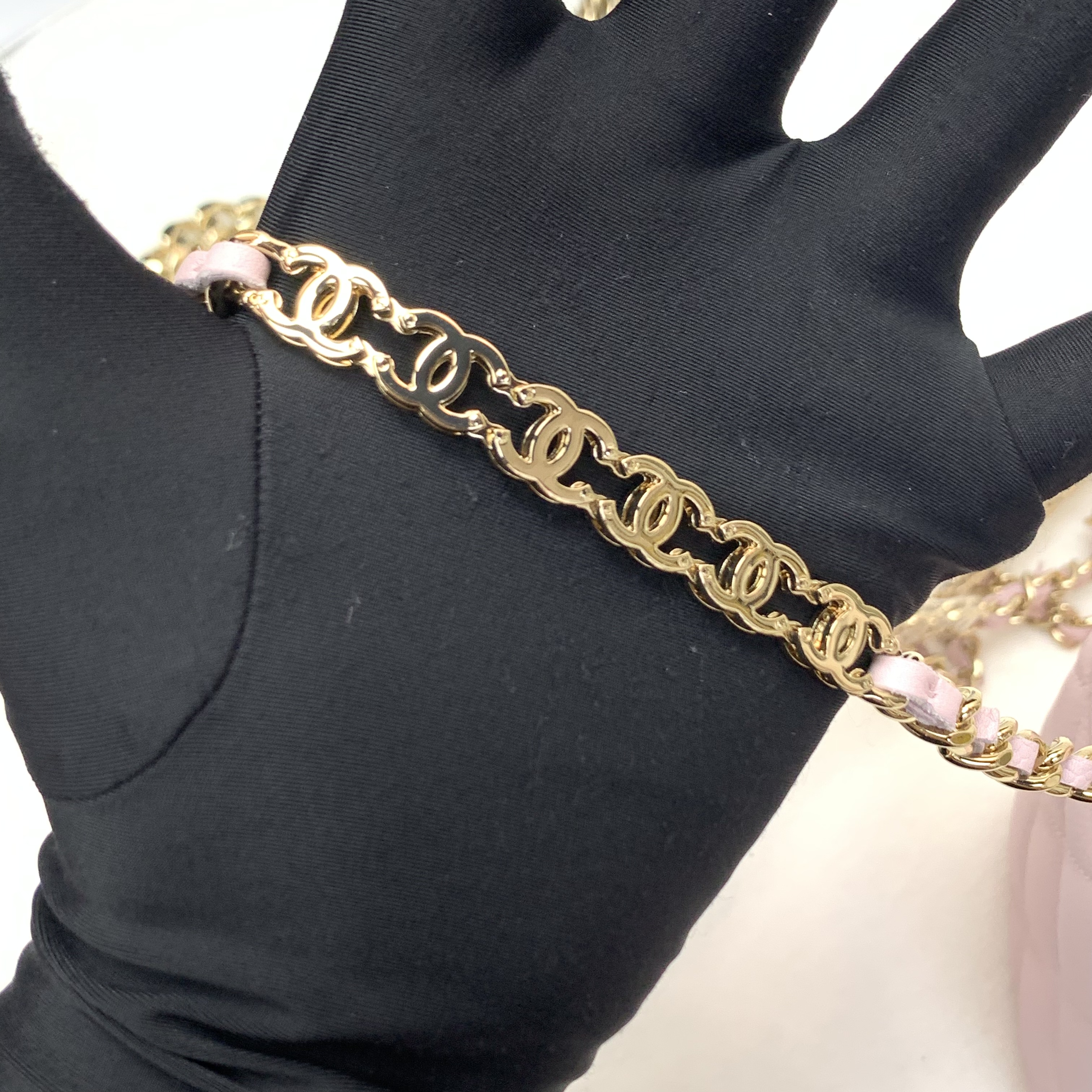 Chanel Long Vanity in Pink Caviar 淡粉化妝包