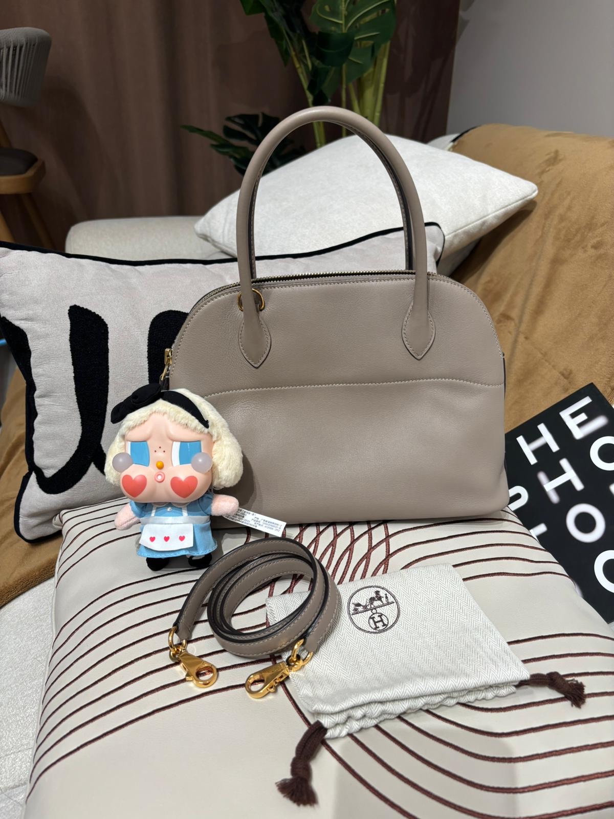 Hermes Bolide 27 Stamp A 銀行灰 100%Authentic, 98%New ✅Strap✅Dust bag