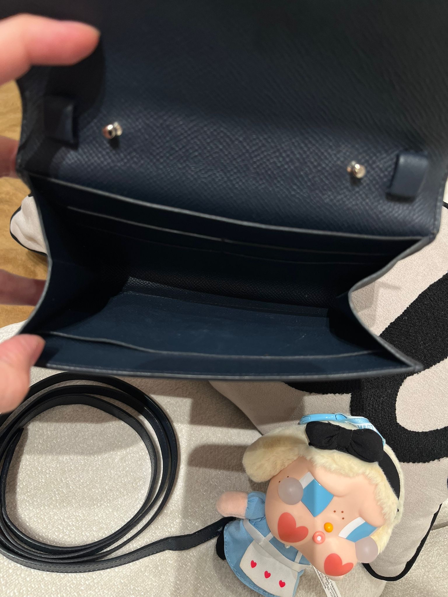 Hermes clic 16 bag Epsom ,STAMP A 100%Authentic, 92%new✅dust bag 