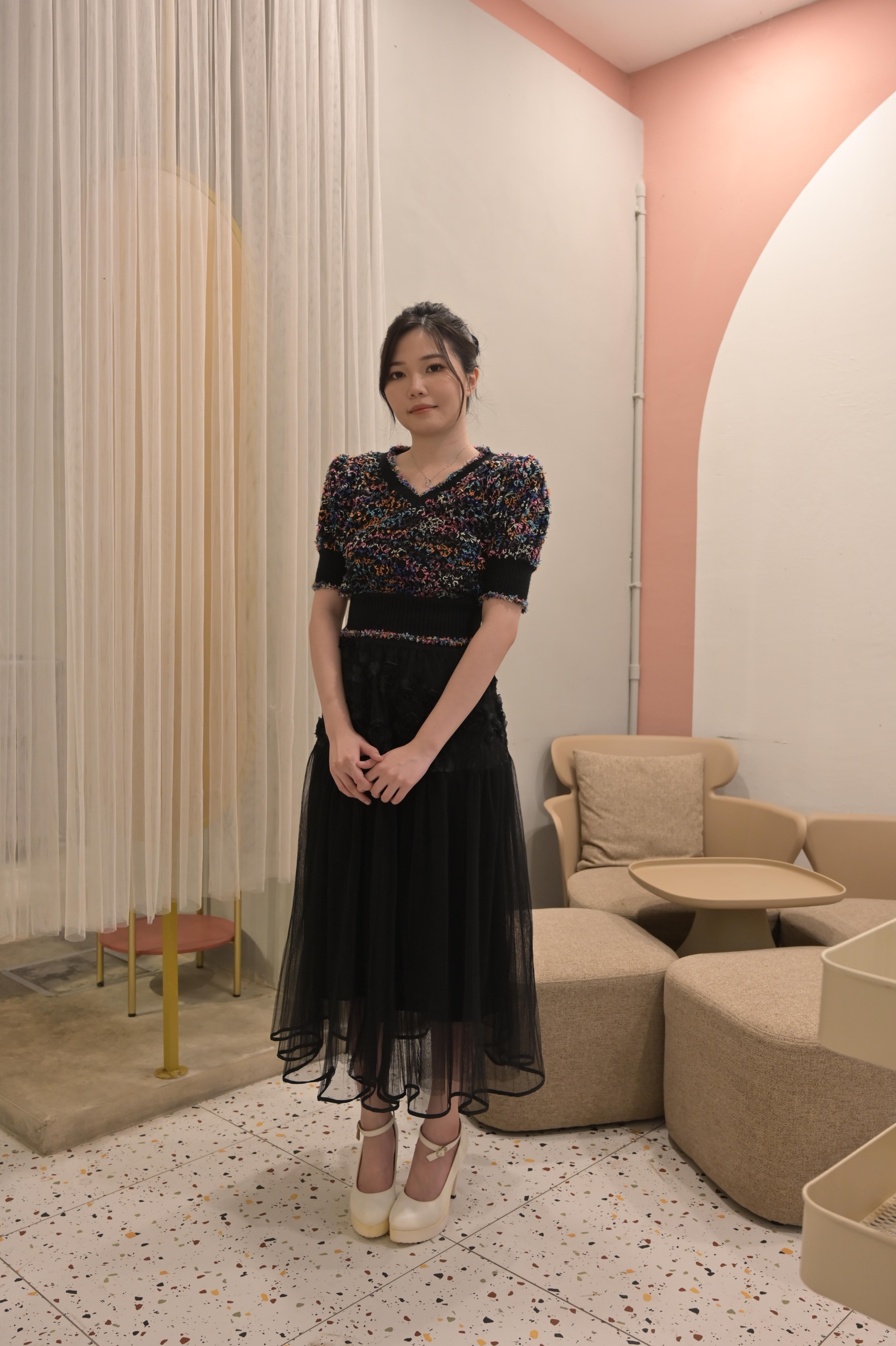 Multicolor Tweed-Inspired Puff Sleeve V-Neck Cropped Knit Top ‖ 彩色花呢编织V领泡泡袖短款针织上衣 KR019330