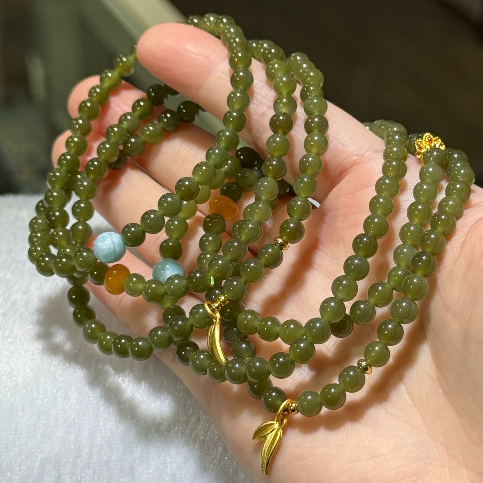 和田玉配海紋石單珠多圈 5 mm +/-