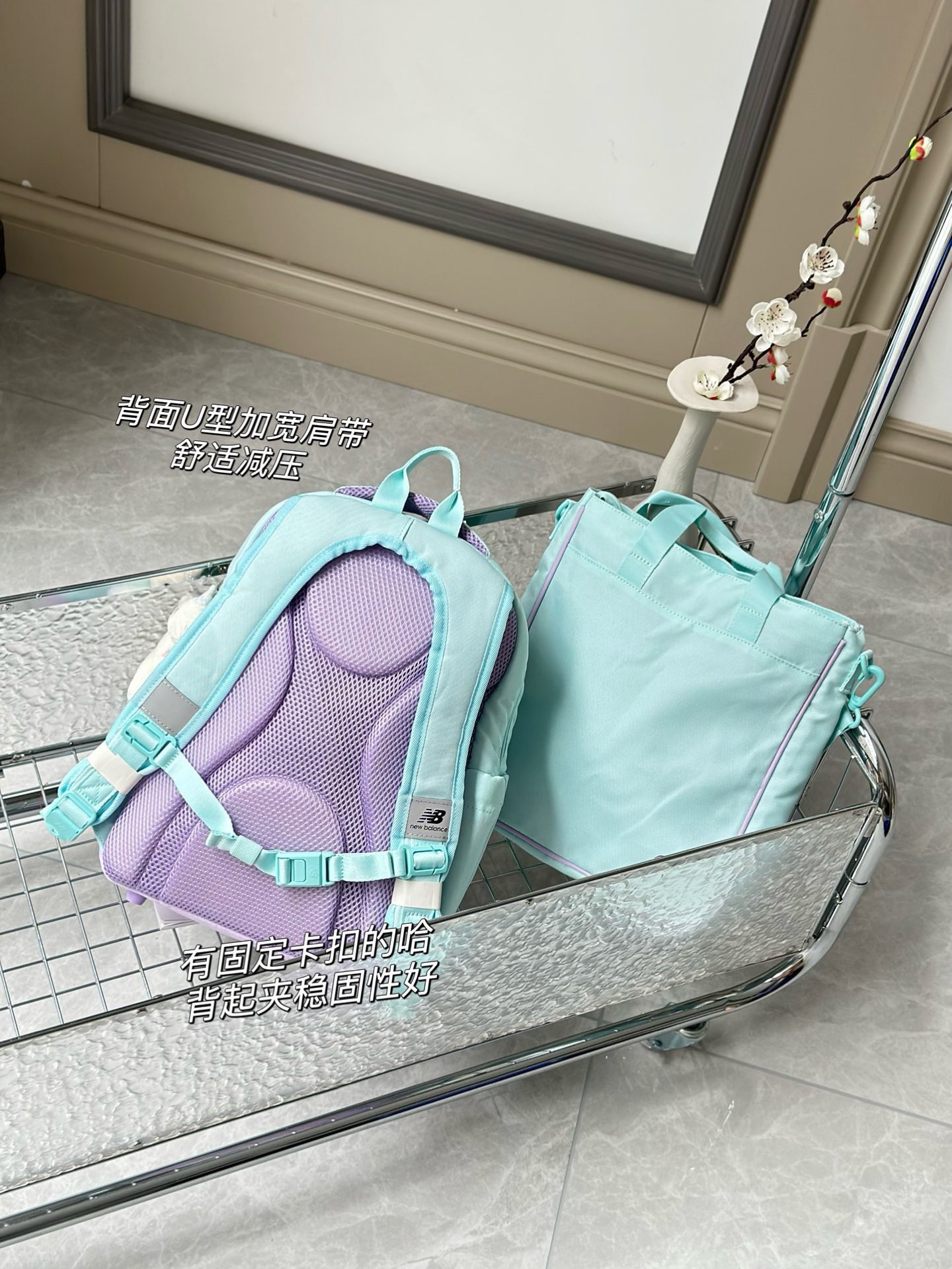 3色選擇$250/4件套。🎒 BBNB 小學生減壓書包四件套 🎒