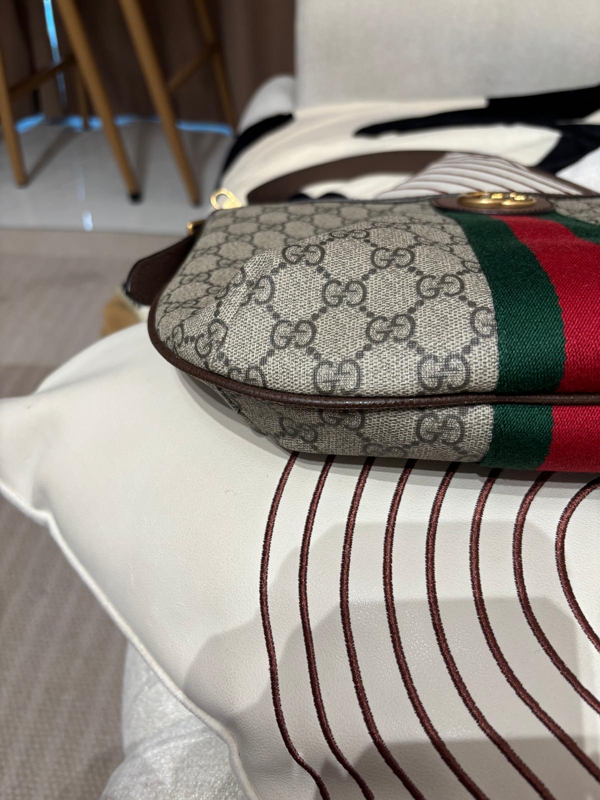 Gucci Ophidia shoulder bag 100%Authentic,95%new  ✅booklet✅dust bag