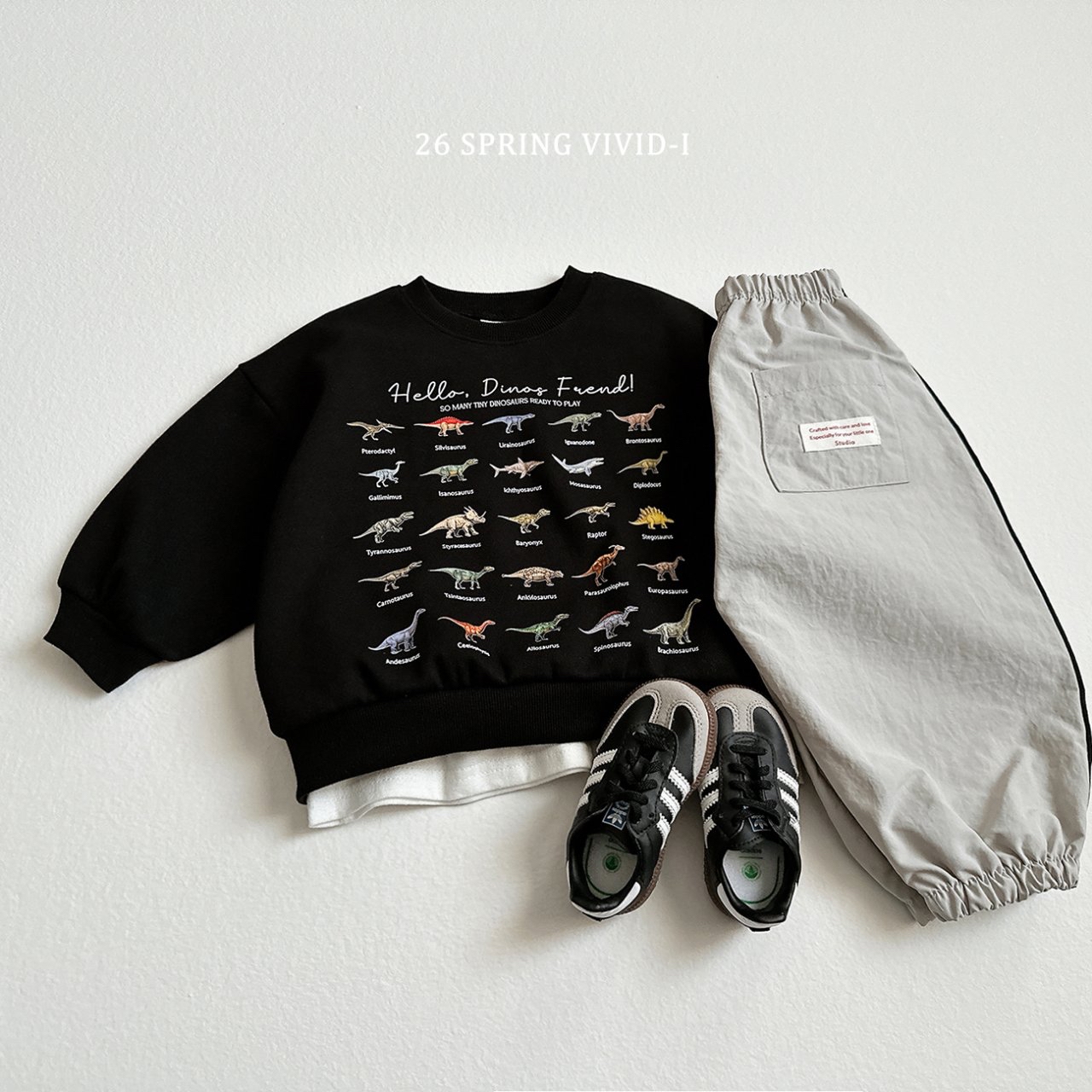 🌸預訂 韓國直送🌸🇰🇷VIVIDI兩色標籤口袋防風寬鬆束腳褲