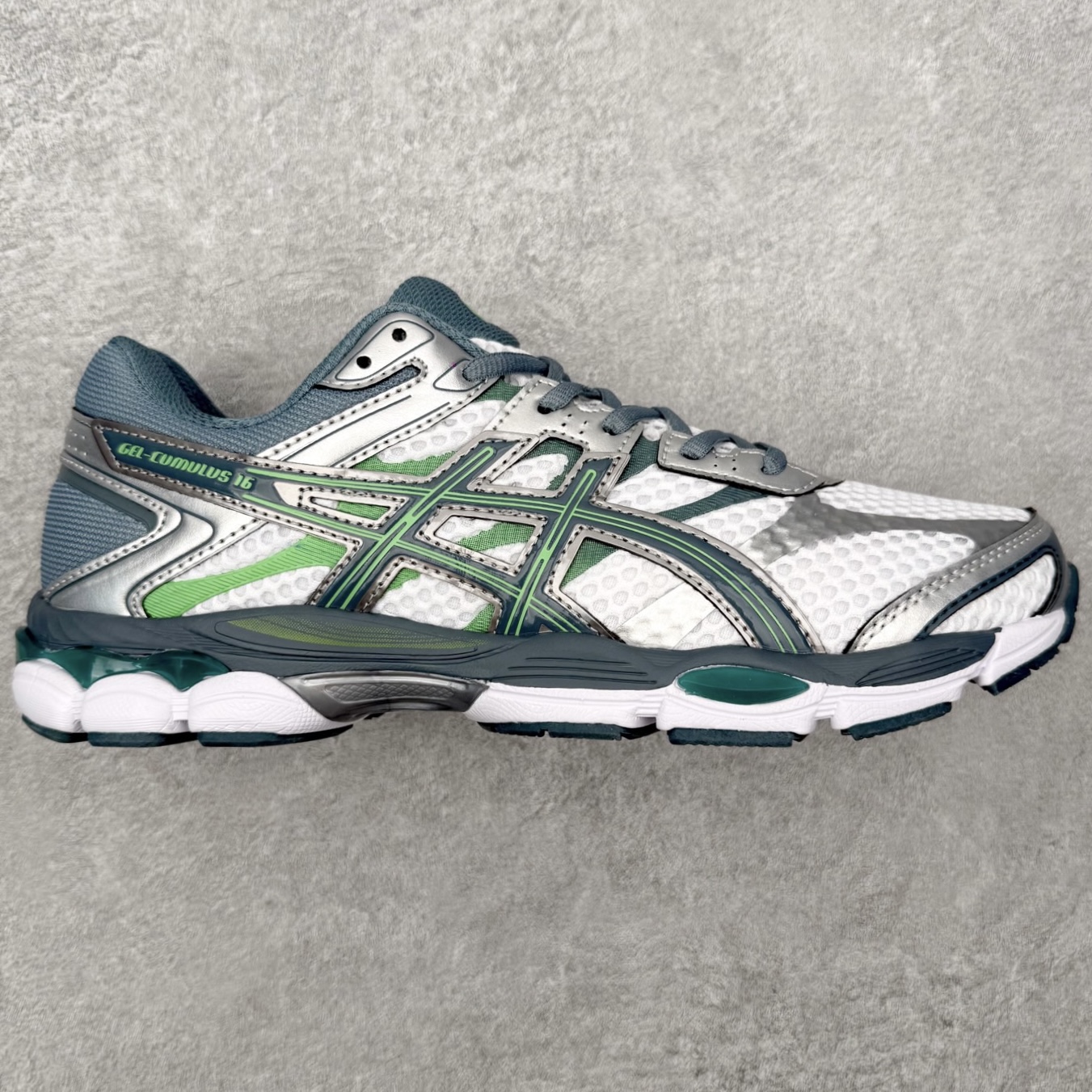 Asics Gel-Cumulus 16