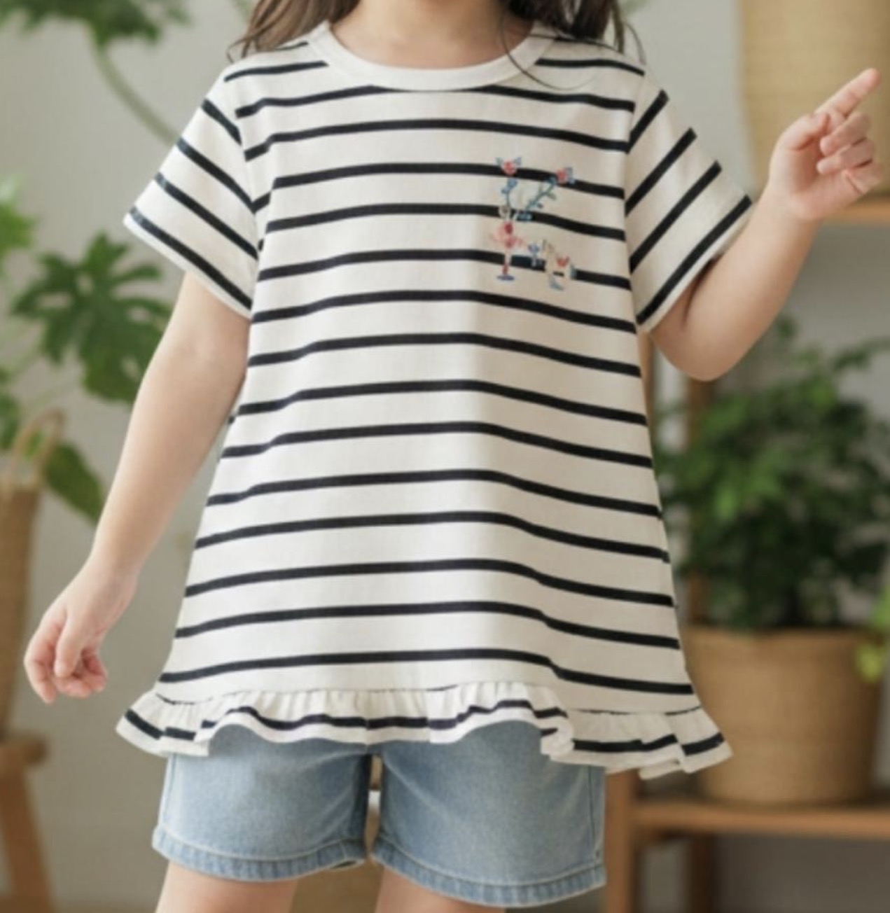 ▫️現貨▫️PetitMain黑白間條上衣