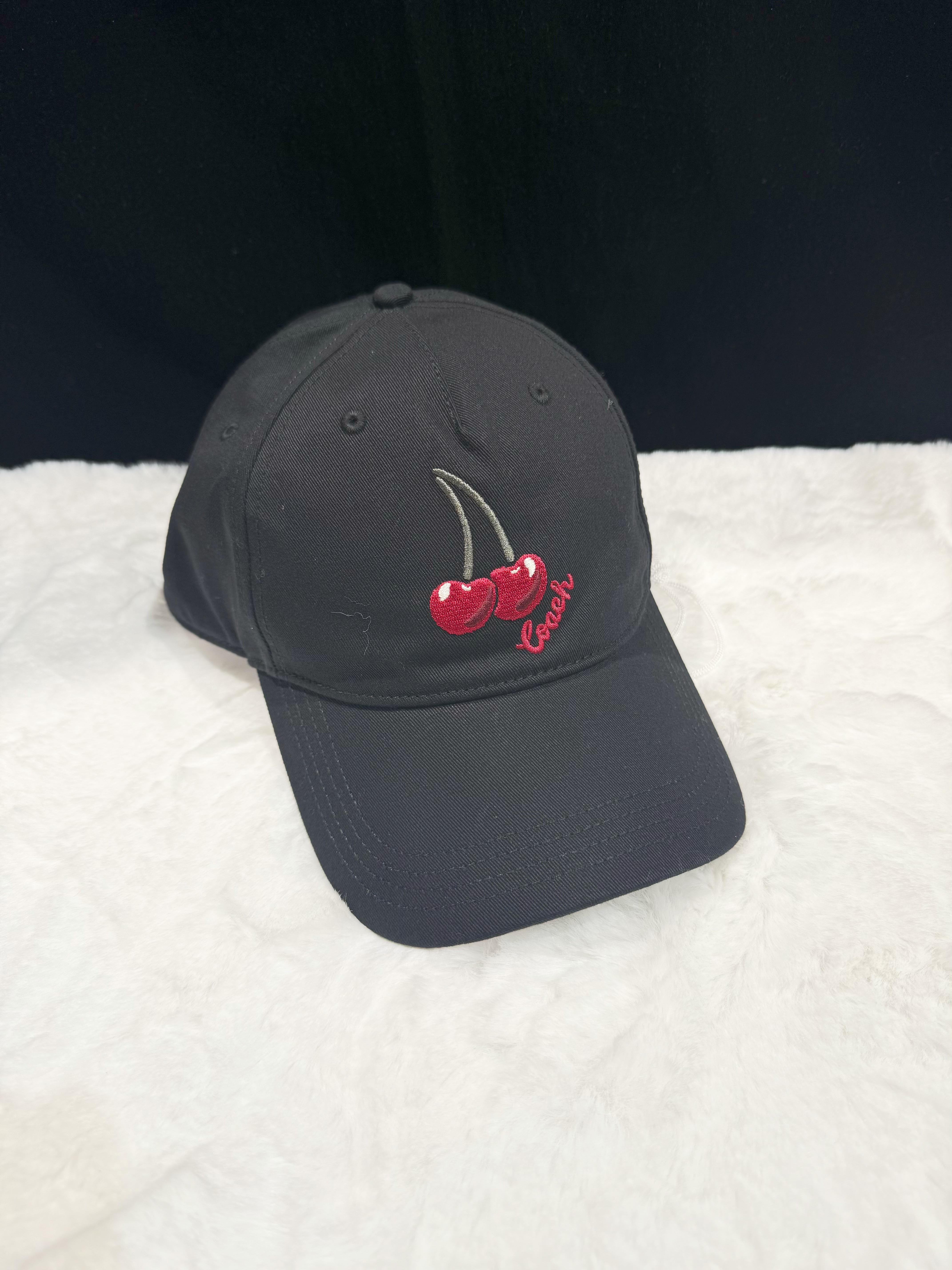 Coach cap cherry/blk