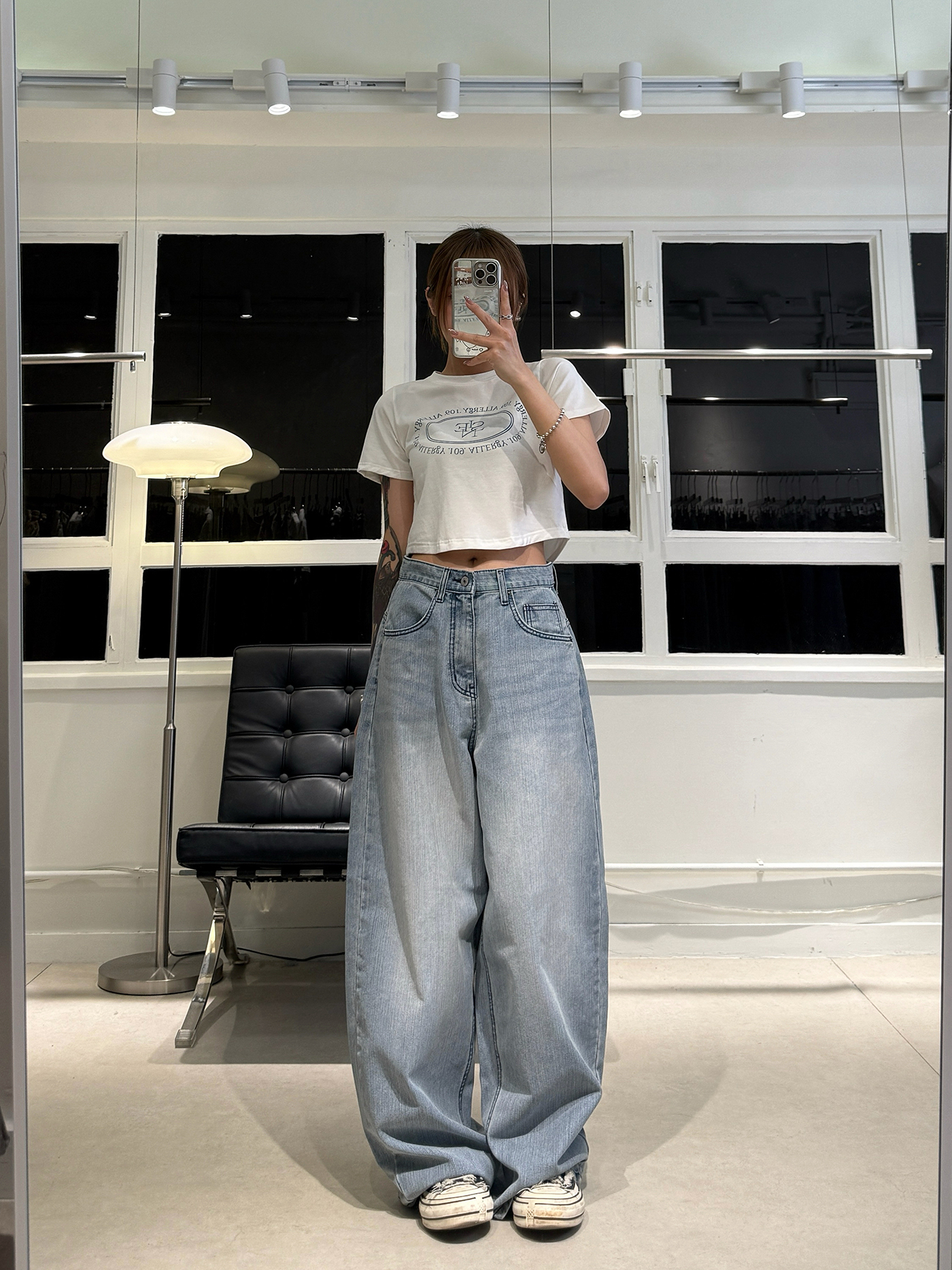 𝐂𝐫𝐨𝐩𝐩𝐞𝐝 𝐚𝐫𝐜𝐡 𝐥𝐨𝐠𝐨 𝐭-𝐬𝐡𝐢𝐫𝐭