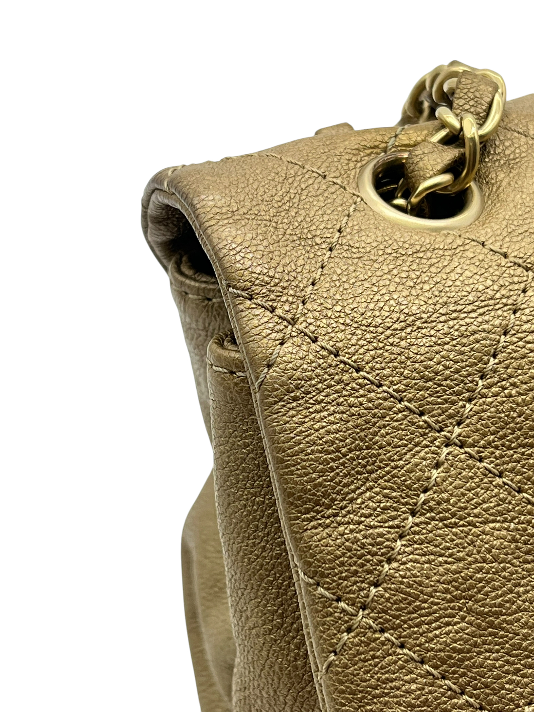 Pre-Owned CHANEL Quilted Calfskin Trianon / Product Code: 26052010