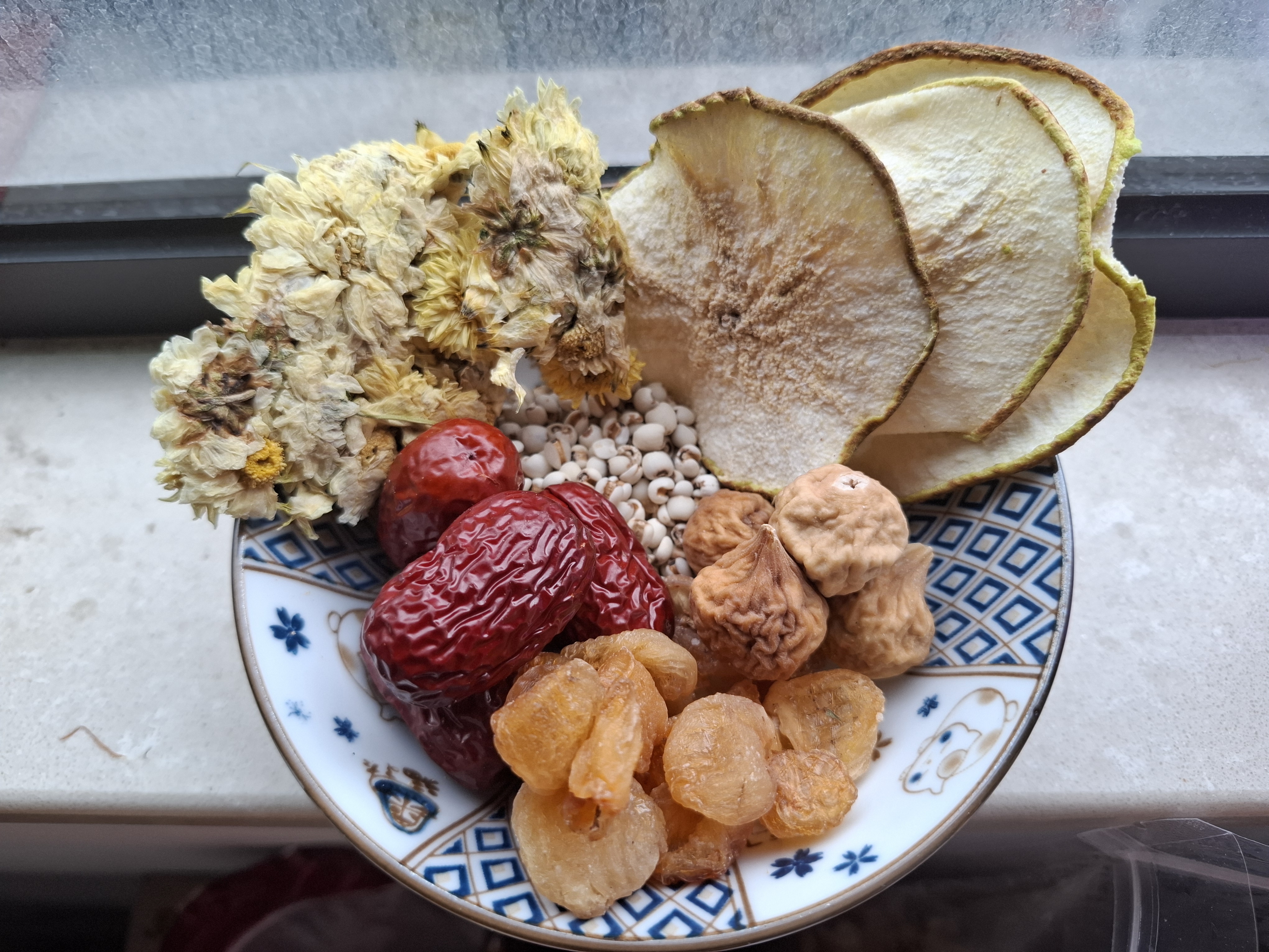 1人嘆3c包▪︎菊花雪梨清熱飲