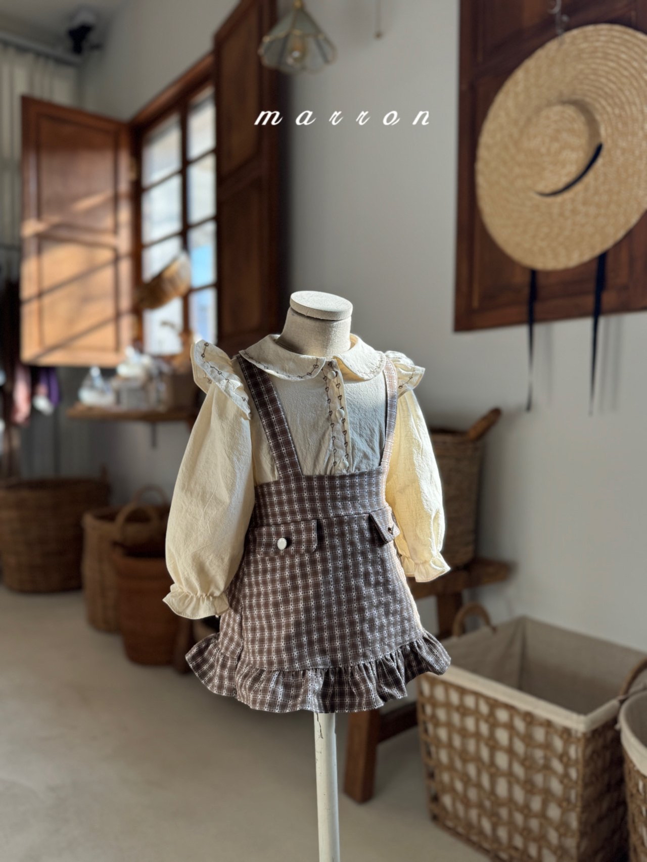 🇰🇷Marron blouse