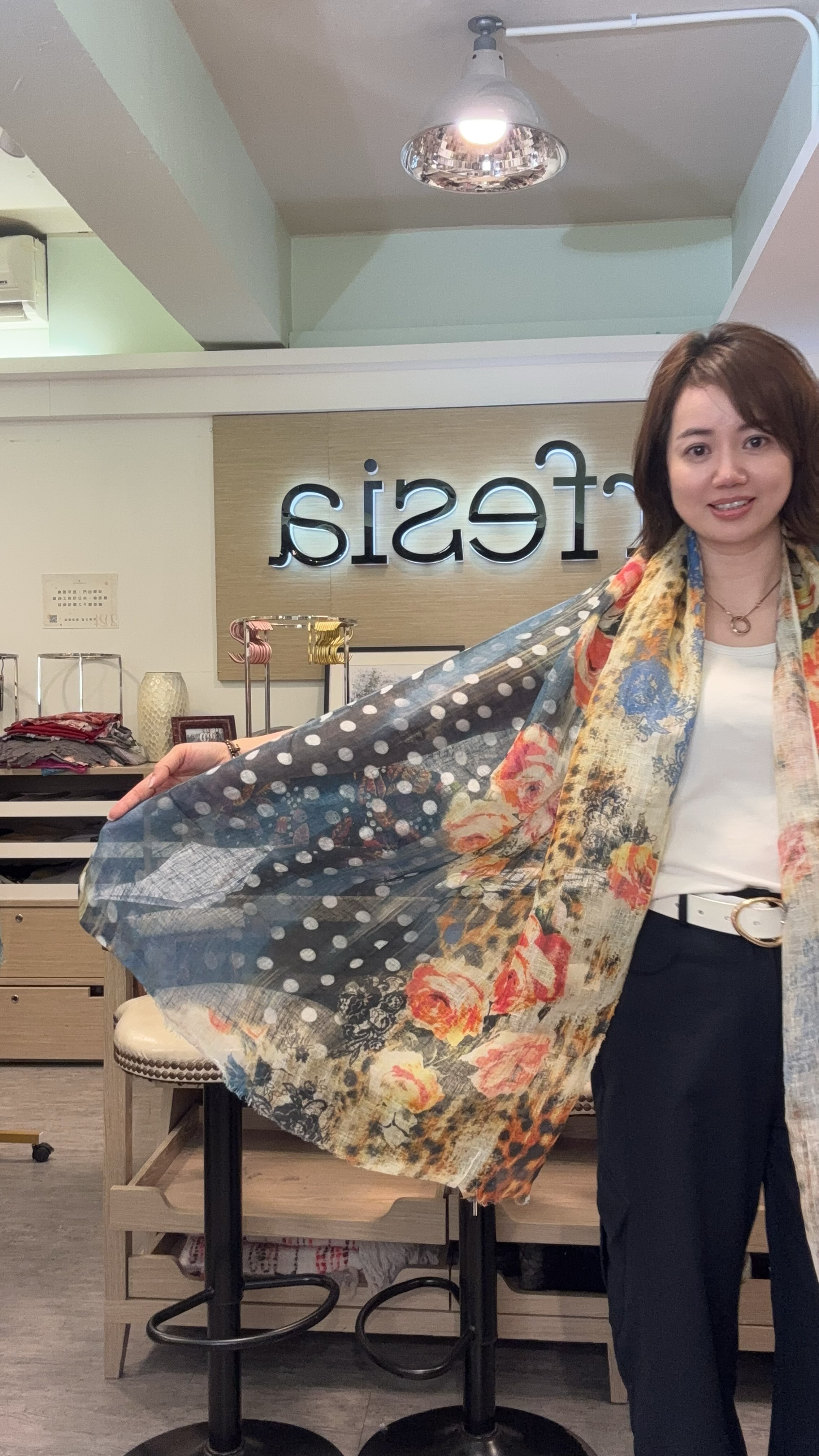 [訂購] A21 印度手工刺繡 Scarf 
