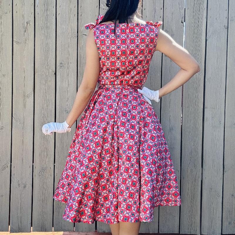 (Ready-Made) 1950s Style Silk Lustre Texture Boat Neck Fit & Flare Swing Dress With Bow Accent on Shoulder（FM213）