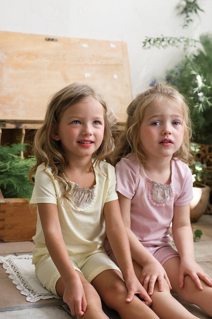 🇰🇷Puella_Flo tee