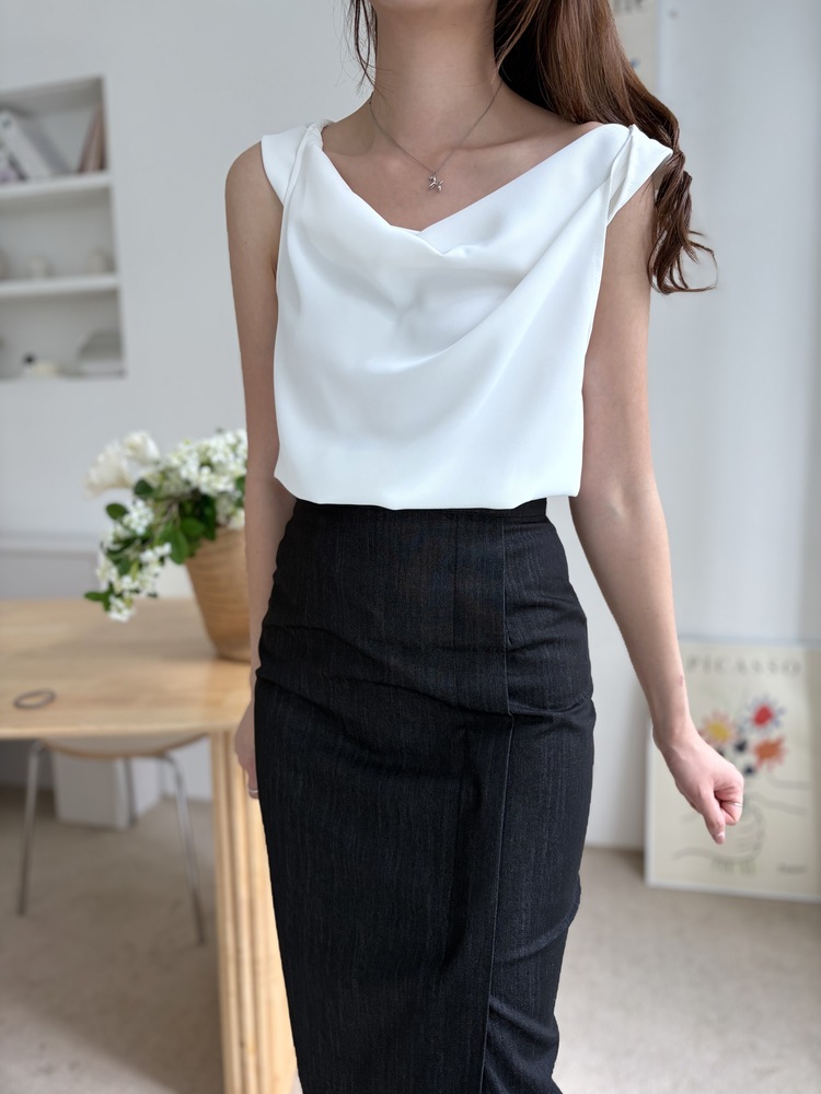 Twisted Strap Tank Top (White)