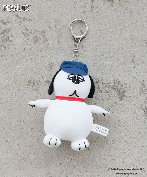 日本LOWRYS FARM聯名 Snoopy 史努比 x LOWRYS FARM 聯乘版 日本🇯🇵限定  Snoopy 史努比 x LOWRYS FARM 聯乘版 公仔掛飾 娃娃玩偶吊飾 9個款式可以選擇 全長約15～18cm  W約6～10cm