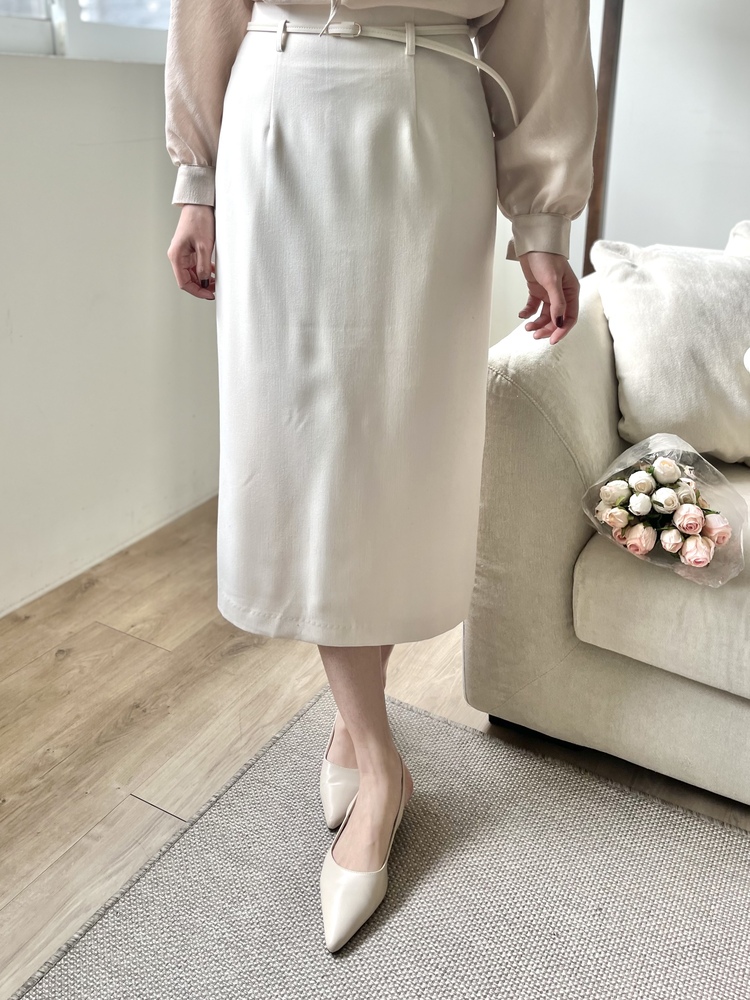 Atelier Belted Skirt (Ivory)