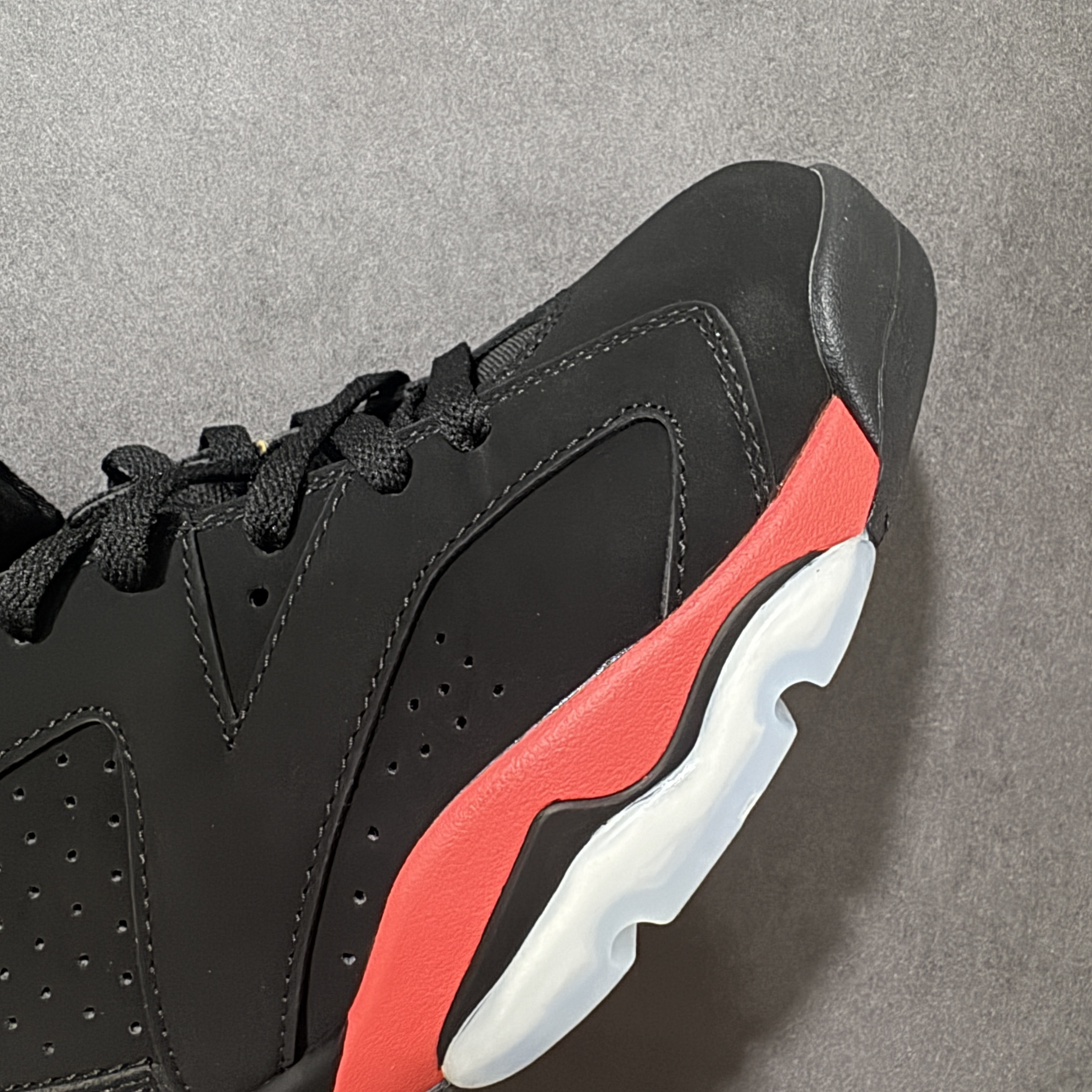 Nike Jordan 6 RetroInfrared Salesman CT8529-001