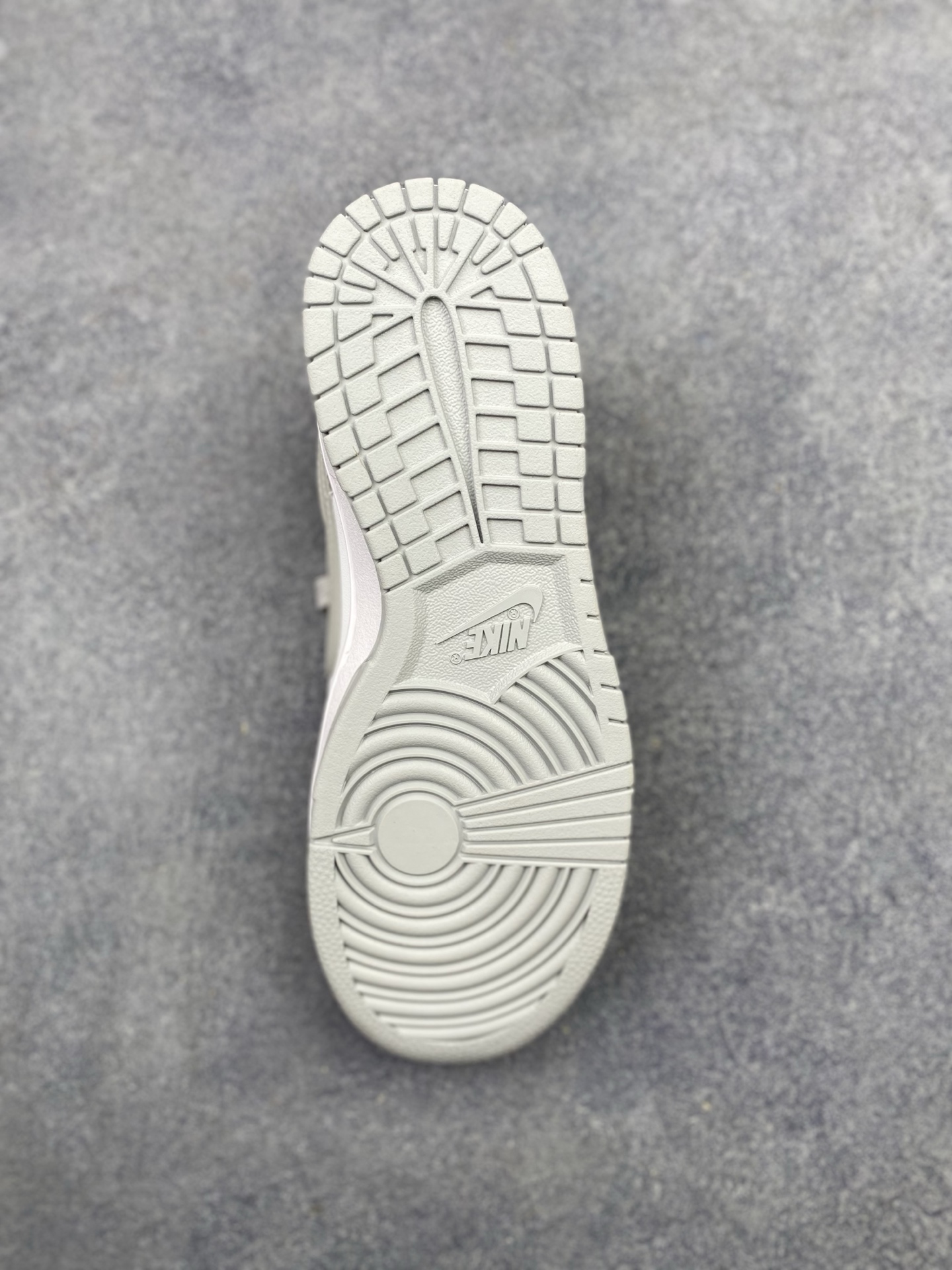 Nike Dunk Low DN1431-100