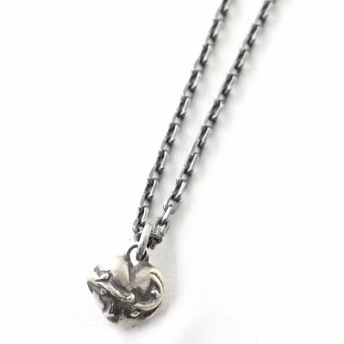 Vantique SACRED HEART NECKLACE pre order~