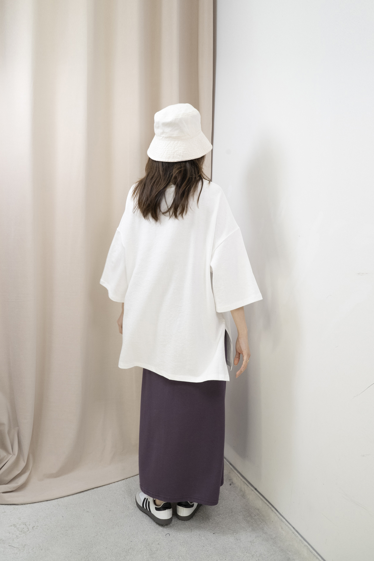 鬆身兩側開叉百搭棉Tee