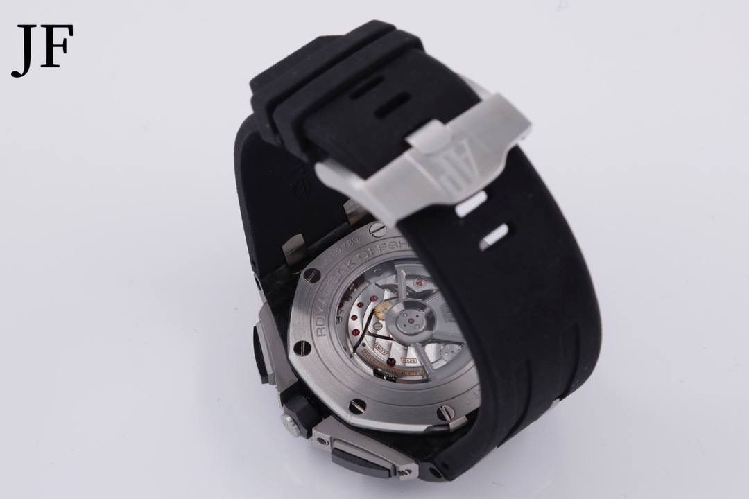 🚀精品 AP 皇家橡树离岸型 大熊猫计时码表 AP 26400 精钢表壳 陶瓷表圈 双面蓝宝石镜面 3126机芯 橡胶表带 精钢针扣 直径44mm💯