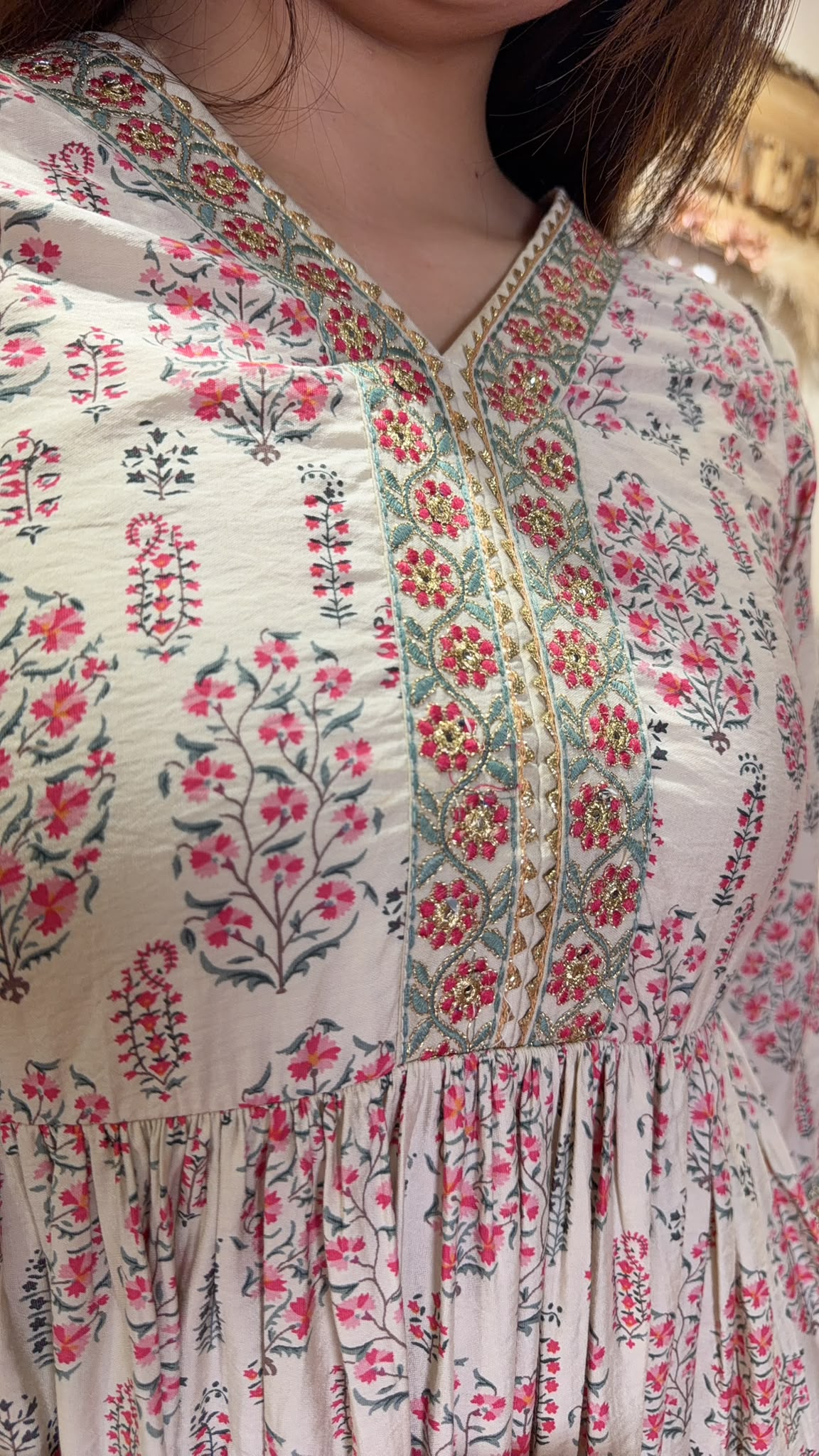2870 Milk Tea Pink Mid-Sleeve Flower OP 42"
