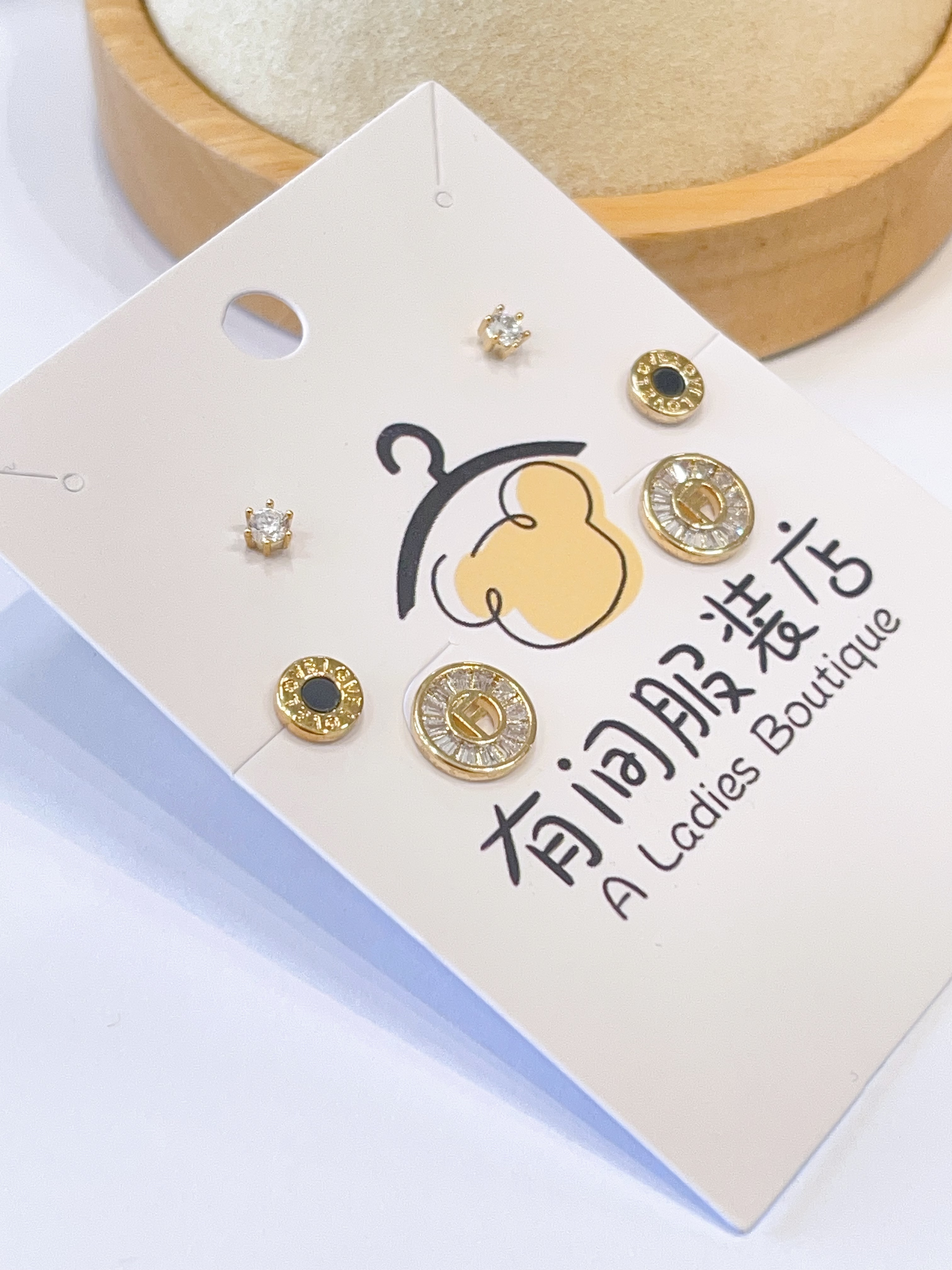 ins风F字母锆石耳环套装