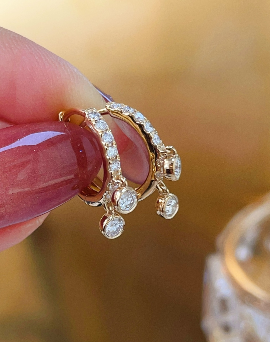18K Diamond Earrings 