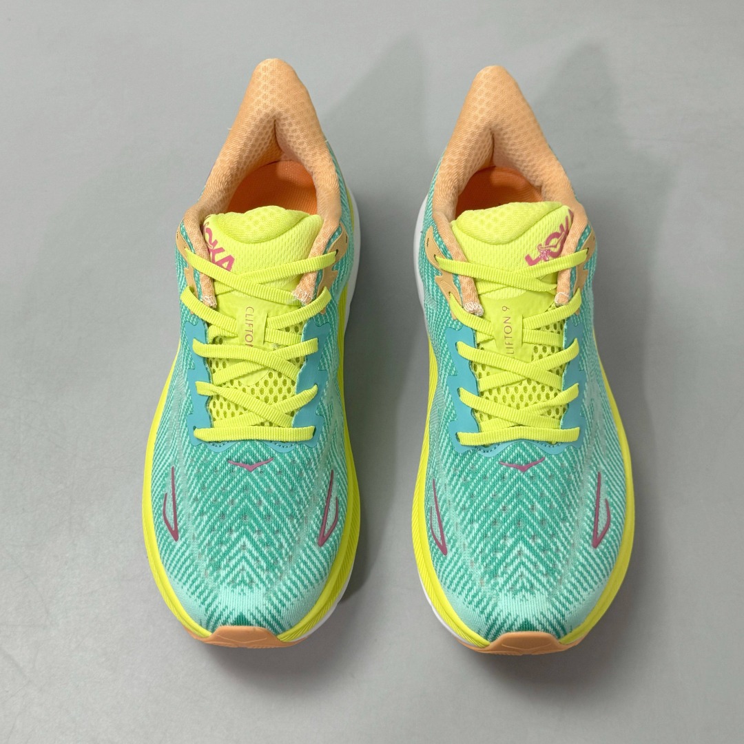 HOKA ONE ONE Clifton 9