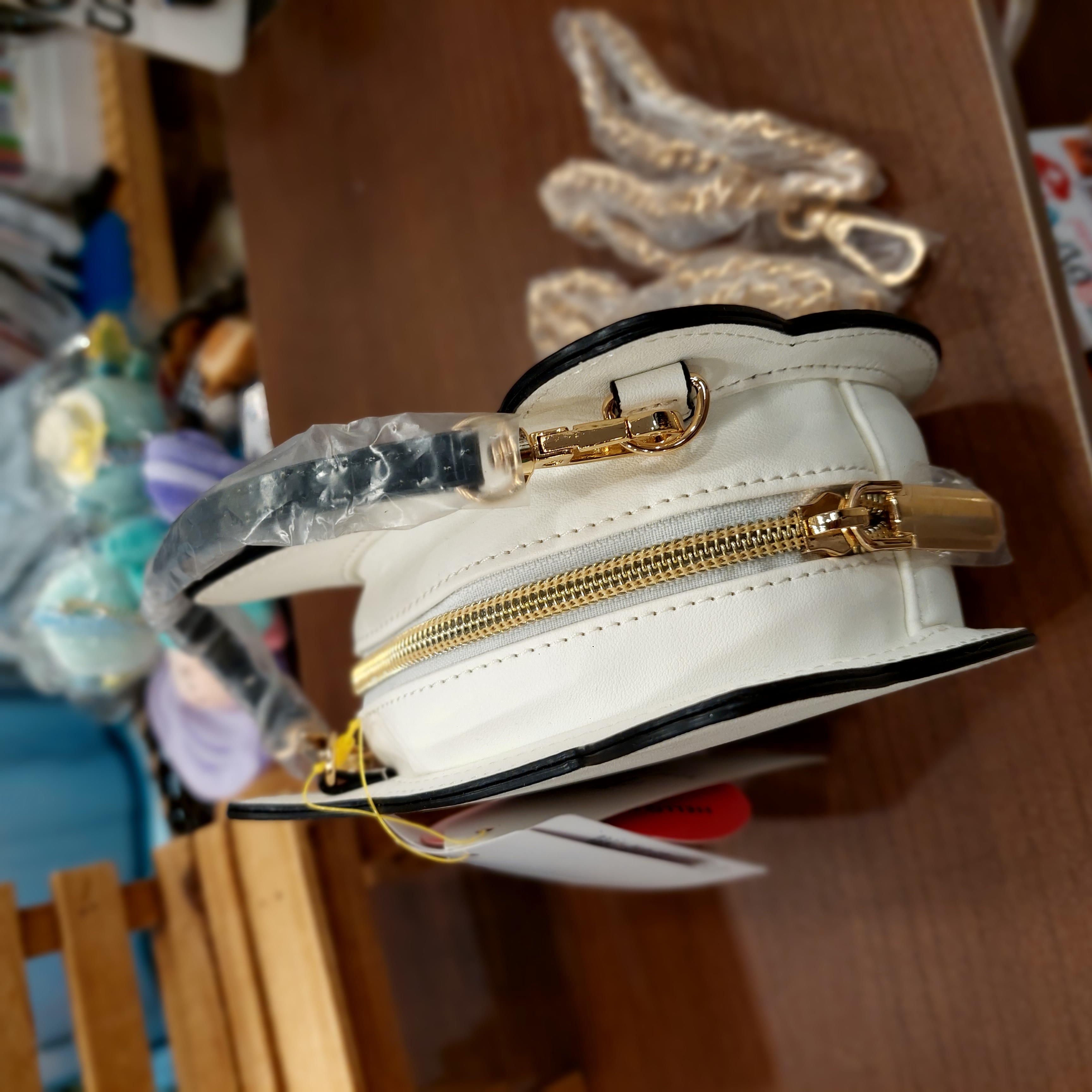 原裝日本 Rope Picnic x Hello Kitty Hand Bag 小癈包  