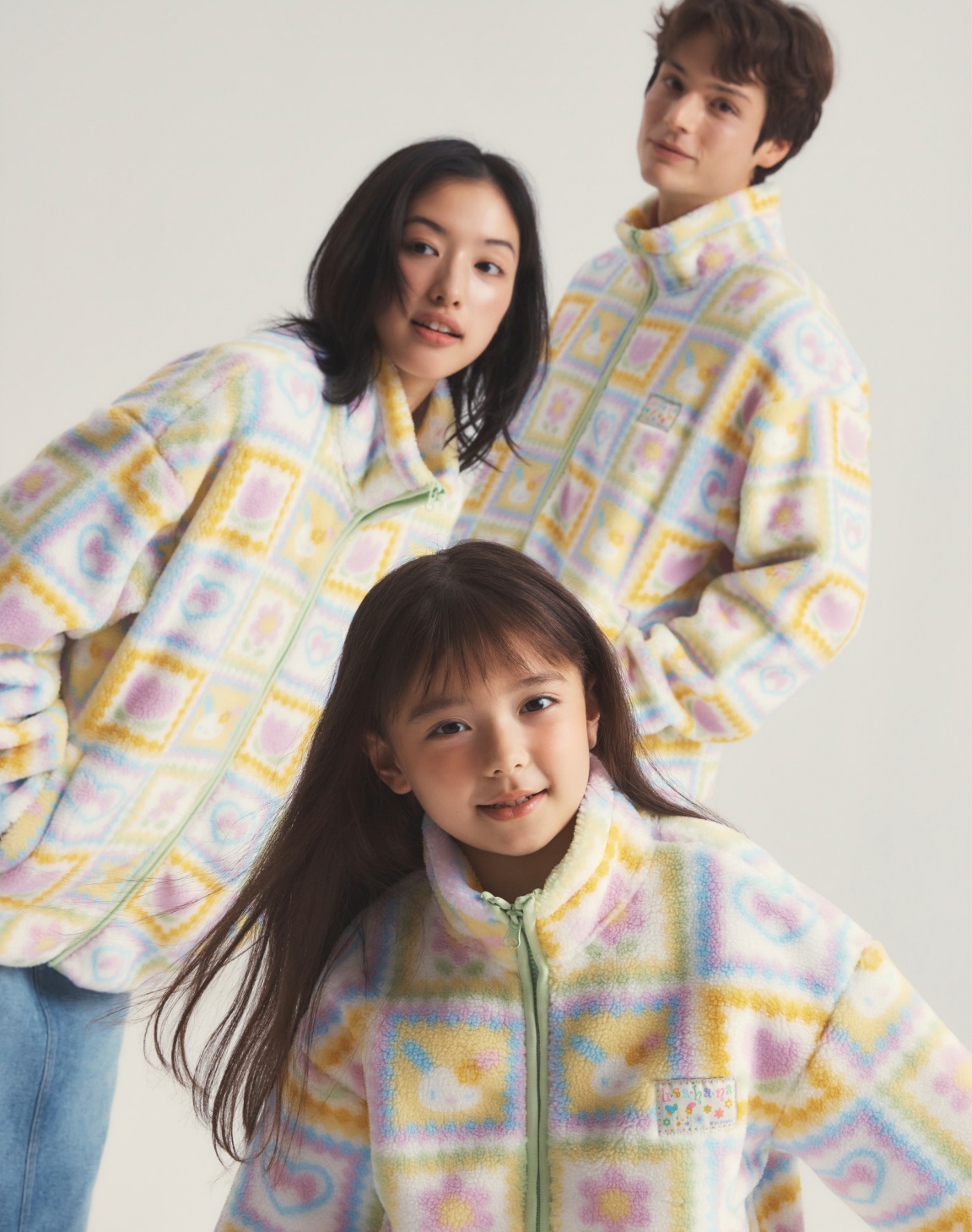 韓國 SPAO 2026 毛毛外套 -  Tamagotchi 他媽哥池 / Hello Kitty / usahana 花小兔 / GANADI