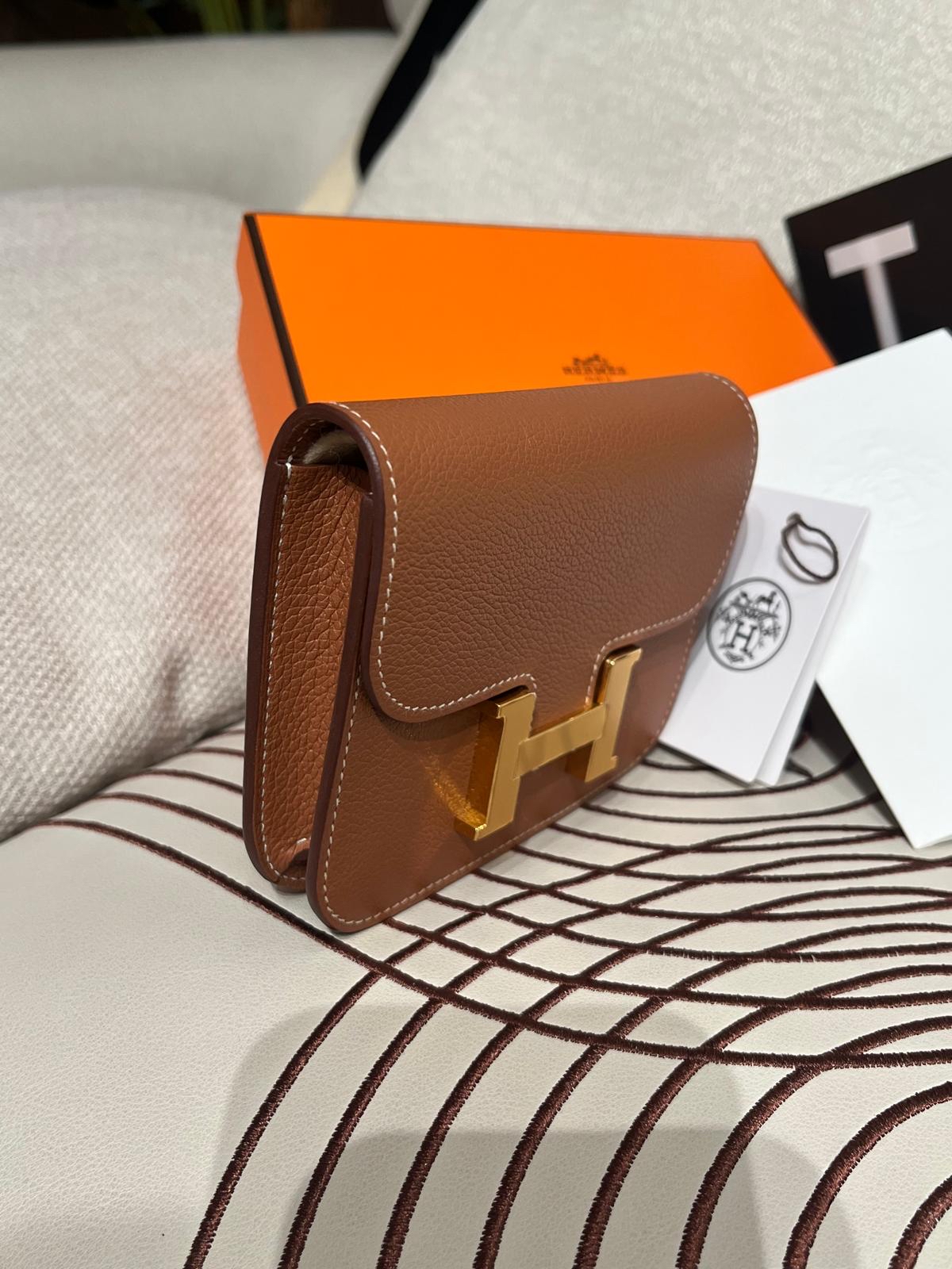 未使用品 Hermes Constance Slim Wallet Stamp Z Gold/Gold 100%Authentic, Unused未使用品✅收據✅Box