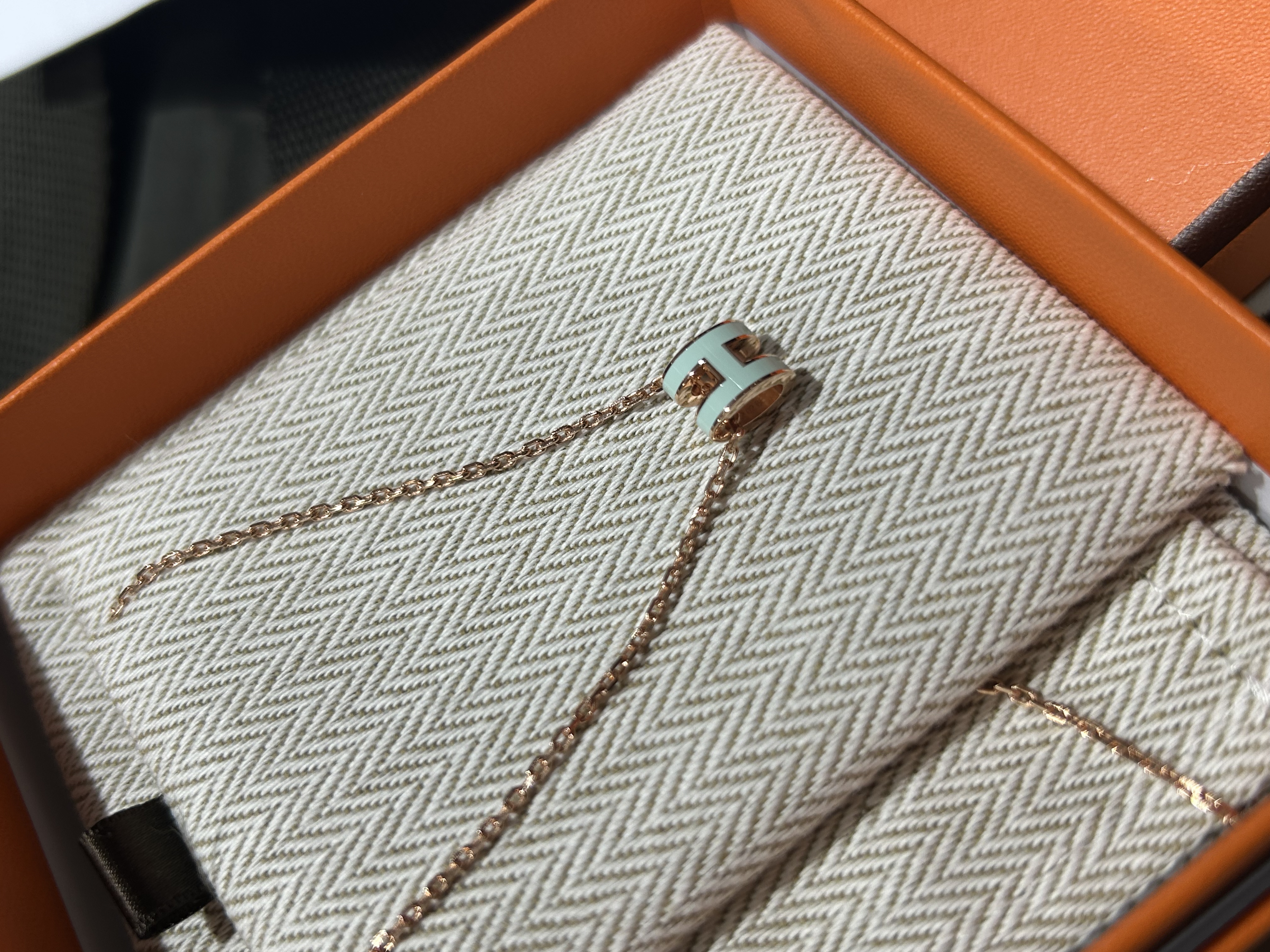 全新 Hermes mini pop h necklace mint 玫瑰金 100%Authentic, 100%New 全新貨品 ☑️26年收據☑️Dust bag☑️box