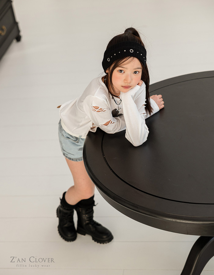 🇰🇷ZAN CLOVER tee