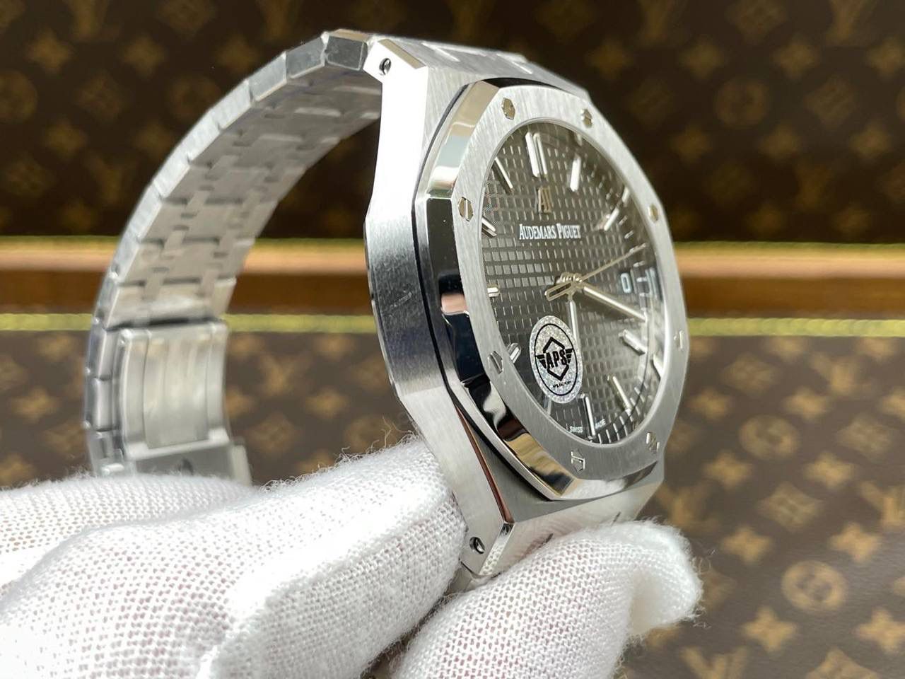 爱彼皇家橡树系列自动机械男士腕表